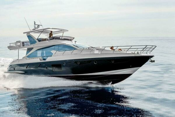 2020 Azimut 72 Flybridge