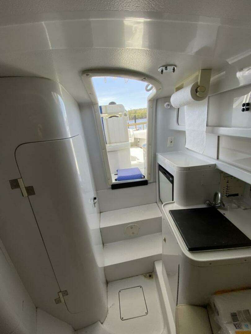 1997 Intrepid 339wa - Image 25