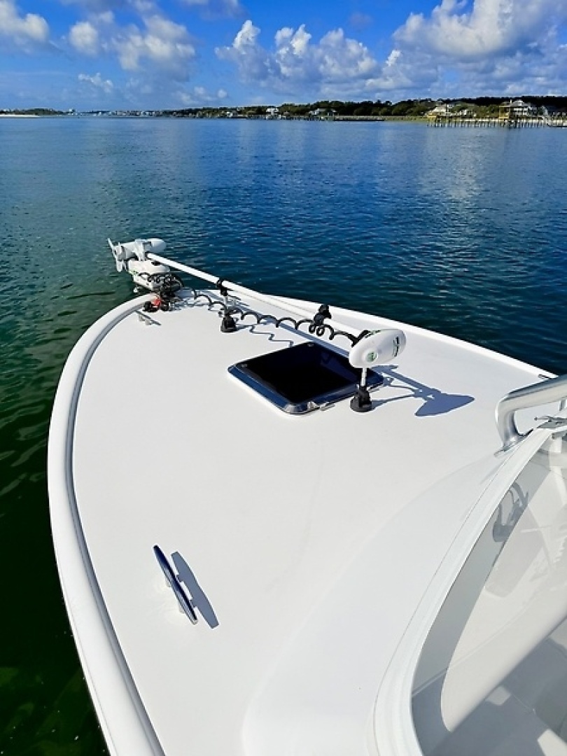 1973 Custom Carolina 27 National - Image 9