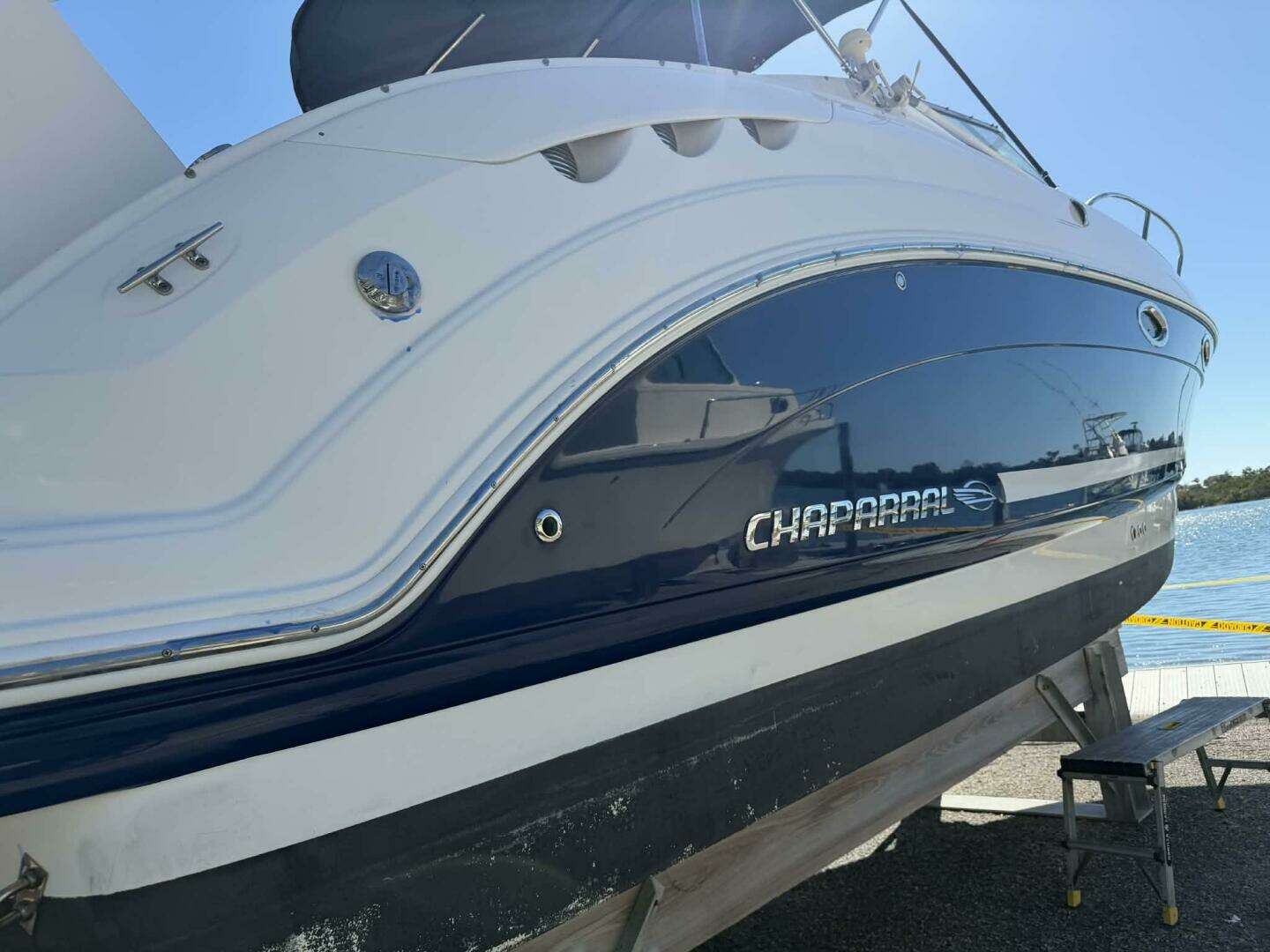 2008 Chaparral 250 Signature - Image 2