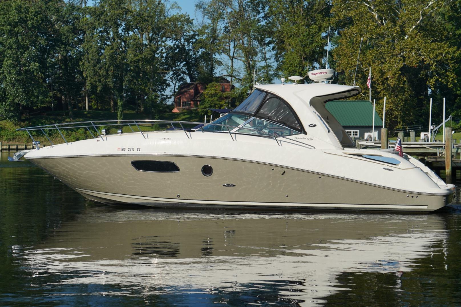 2010 Sea Ray Sundancer 370