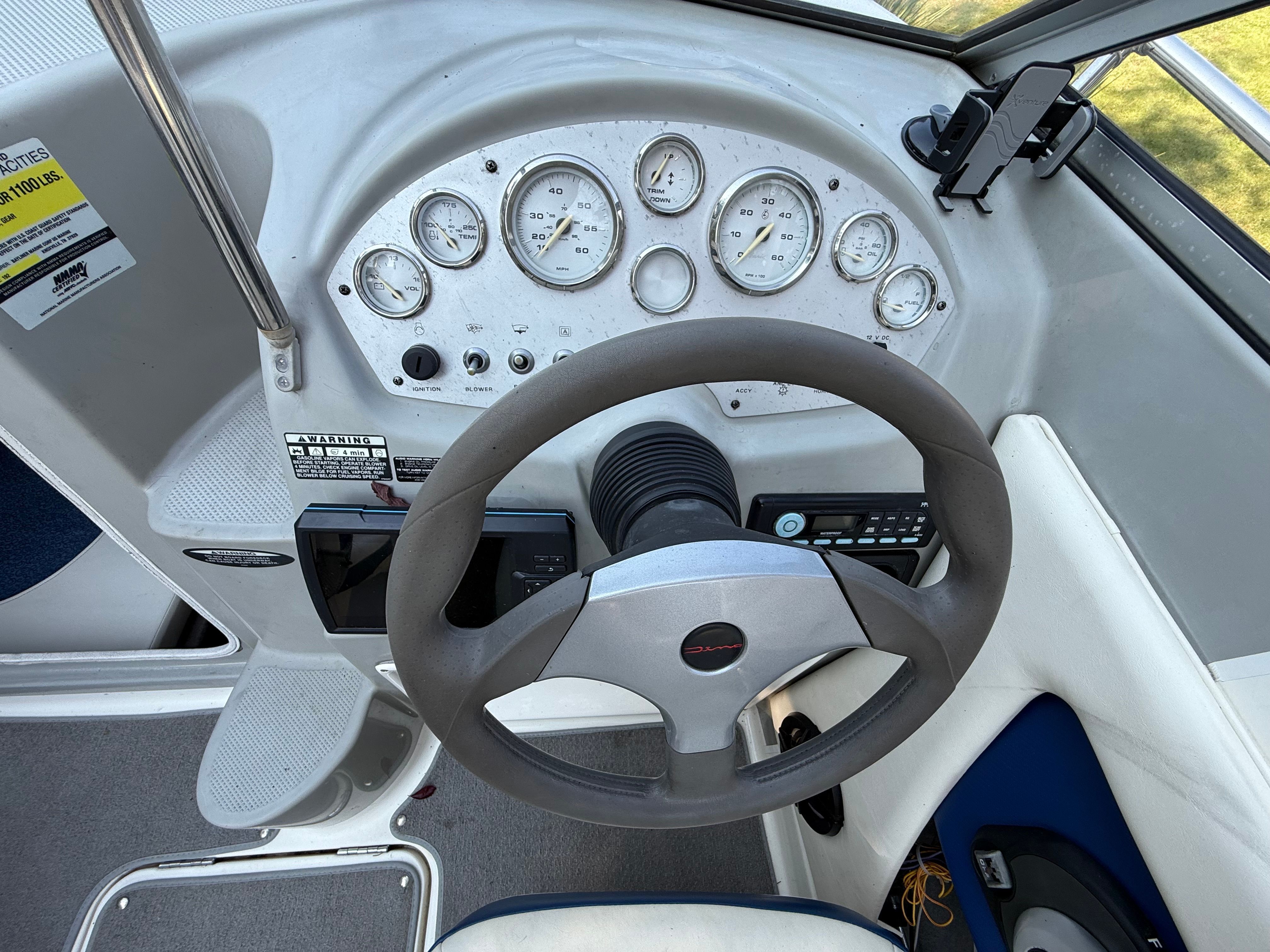 2007 Bayliner Discovery 192 - 12