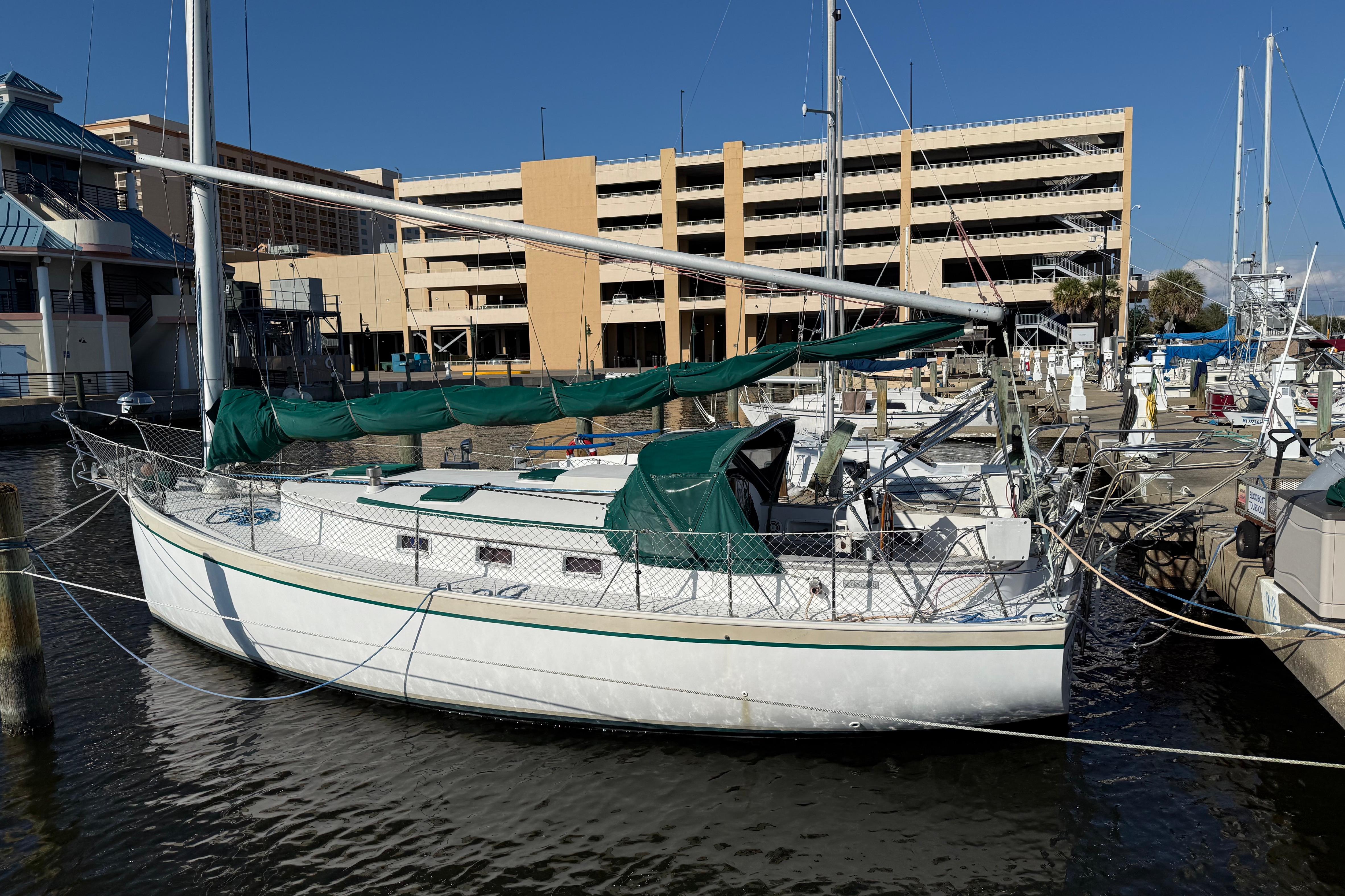 1989 Nonsuch 30 Ultra