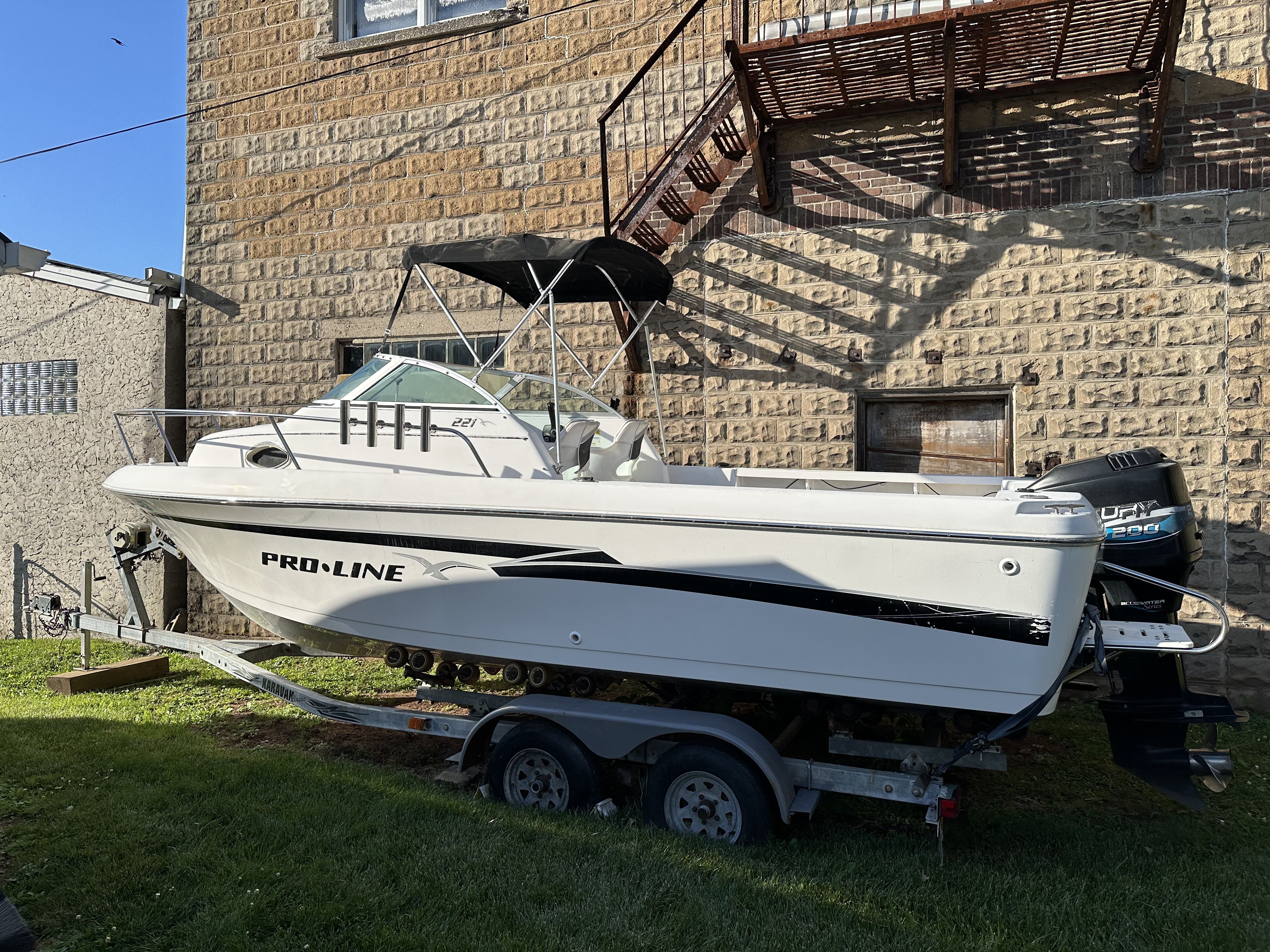 1999 Pro-Line 221