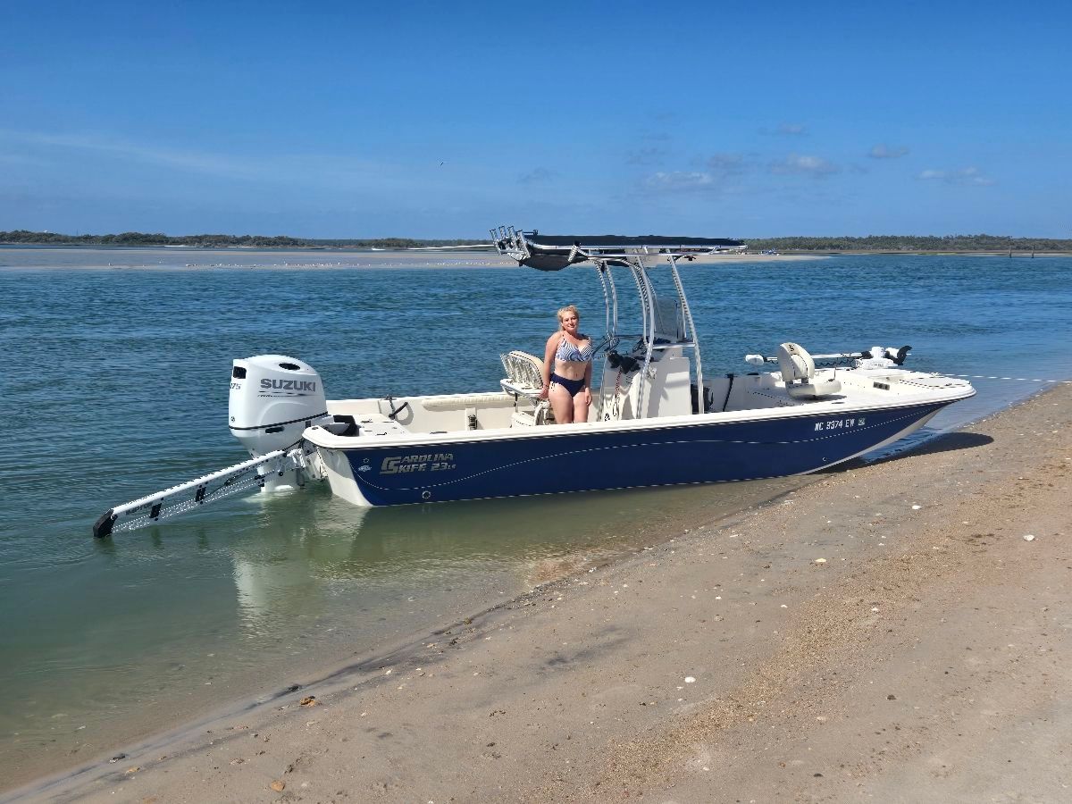 2022 Carolina Skiff 23LS