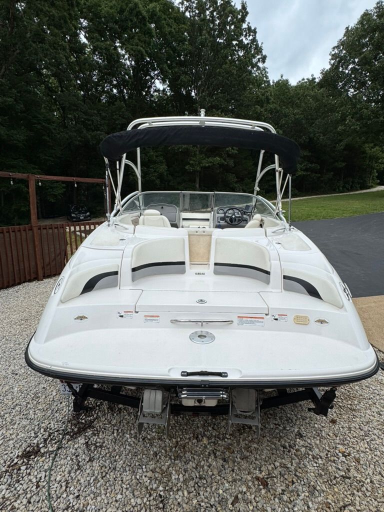 2005 Yamaha Boats AR230 - 11