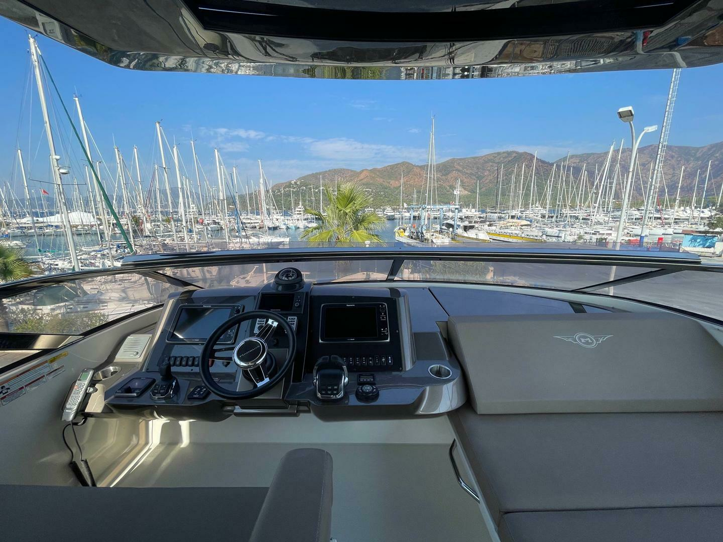 2013 Marquis 630 Sport - Image 28