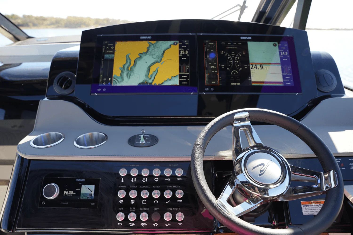 2025 Sea Ray Sundancer 370 - 25