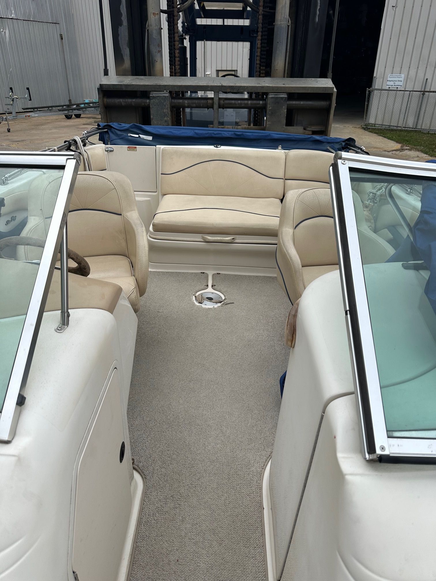 2001 Sea Ray 210 Sundeck - 4