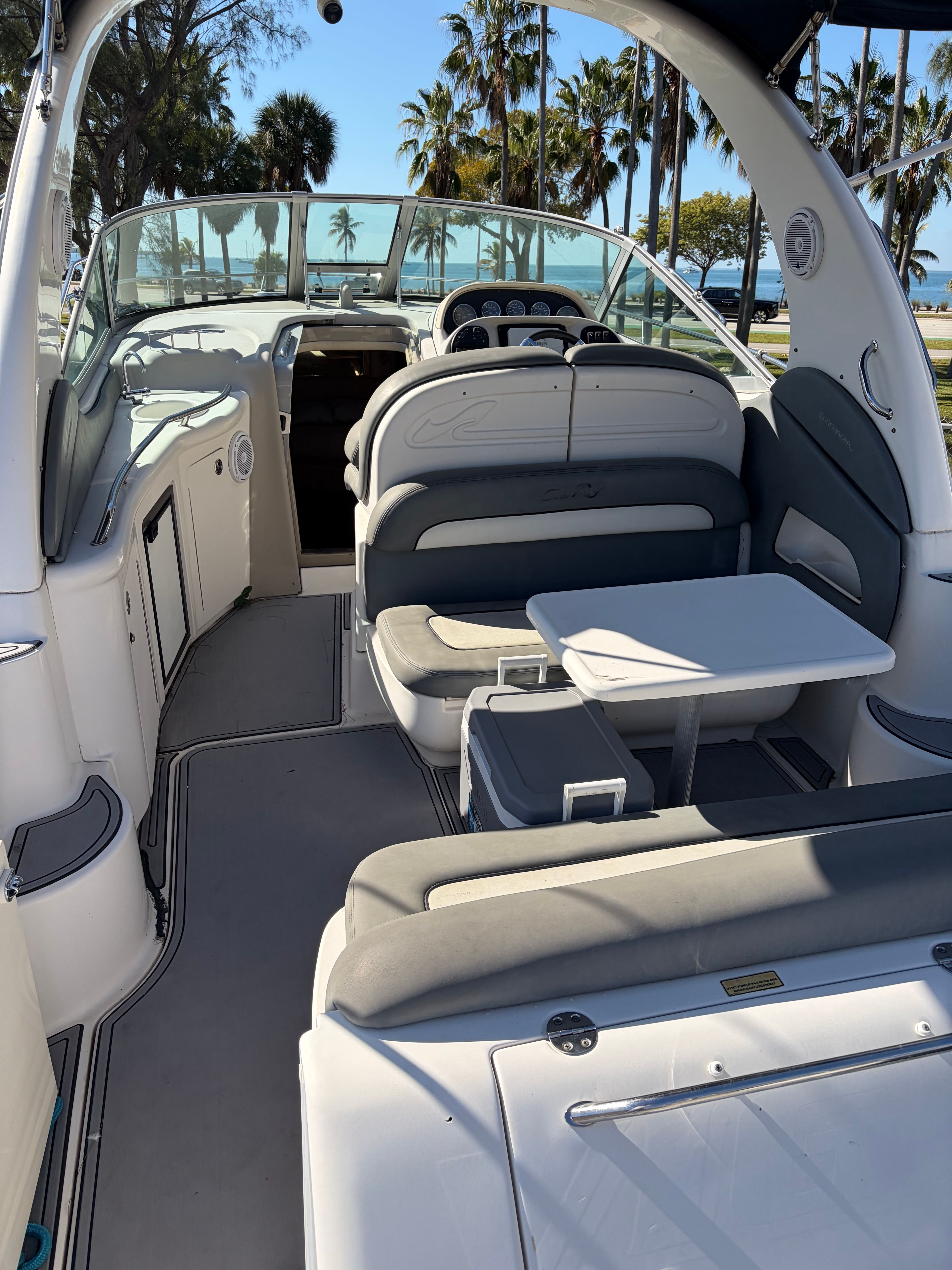 2006 Sea Ray 300 Sundancer - 11