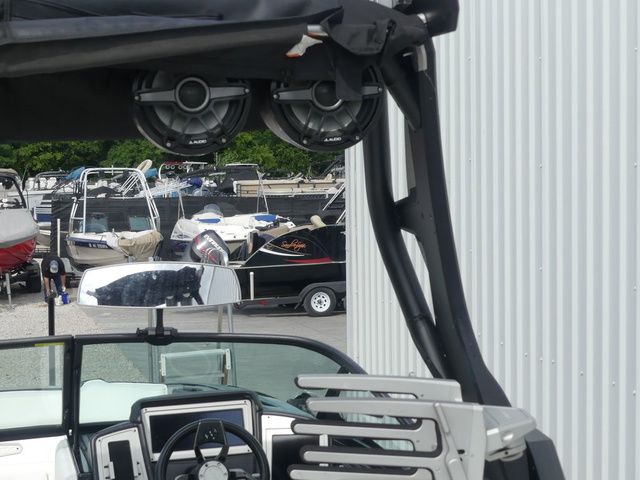 2020 Supra SE 550 - 28
