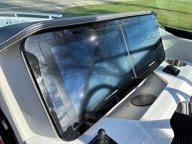 2025 Regal LS9 Surf boat dashboard with touchscreen display and controls.