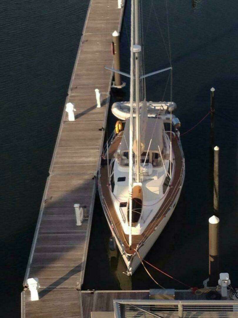 1991 Hunter Passage 42 - Image 2