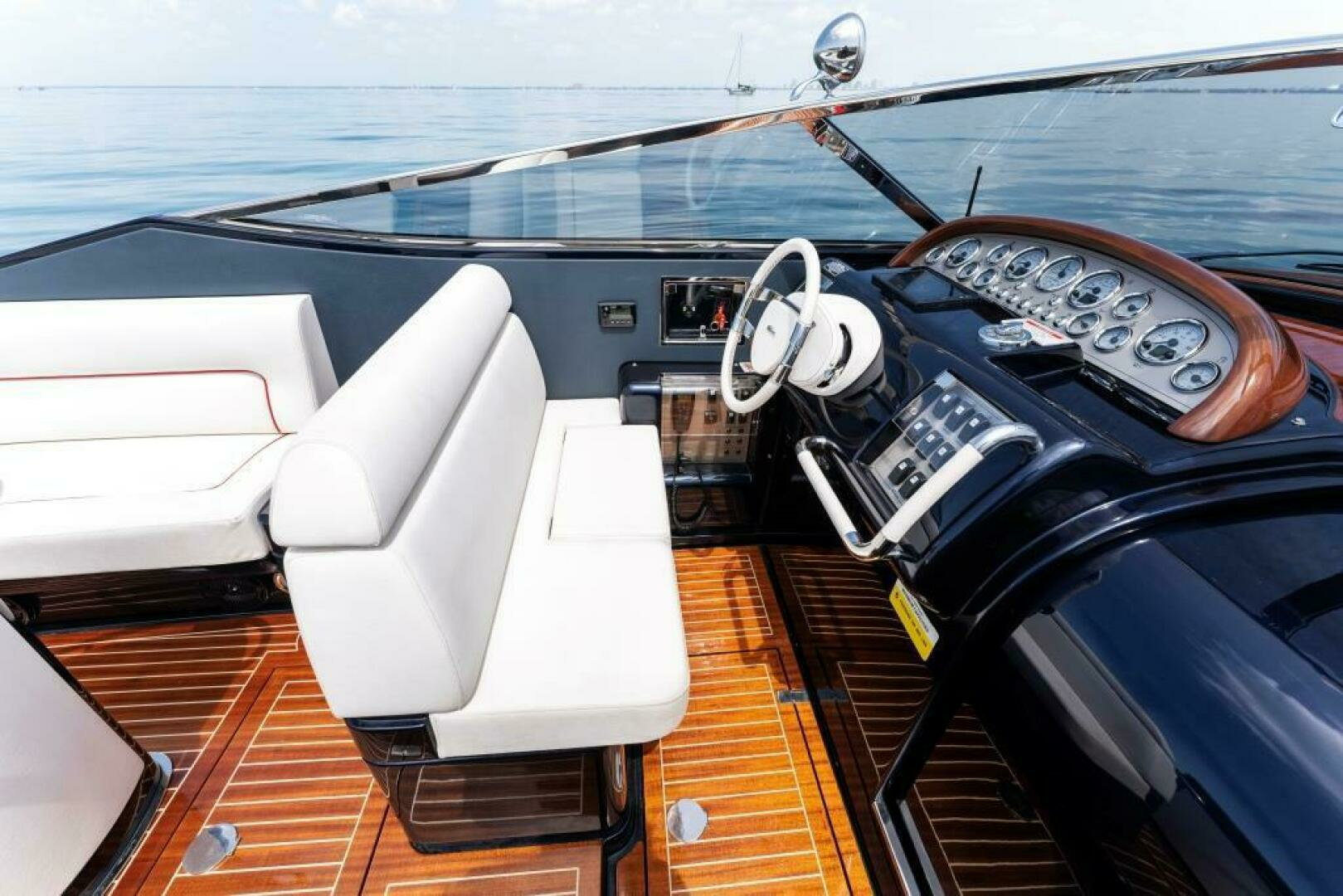 2020 Riva — - Image 19