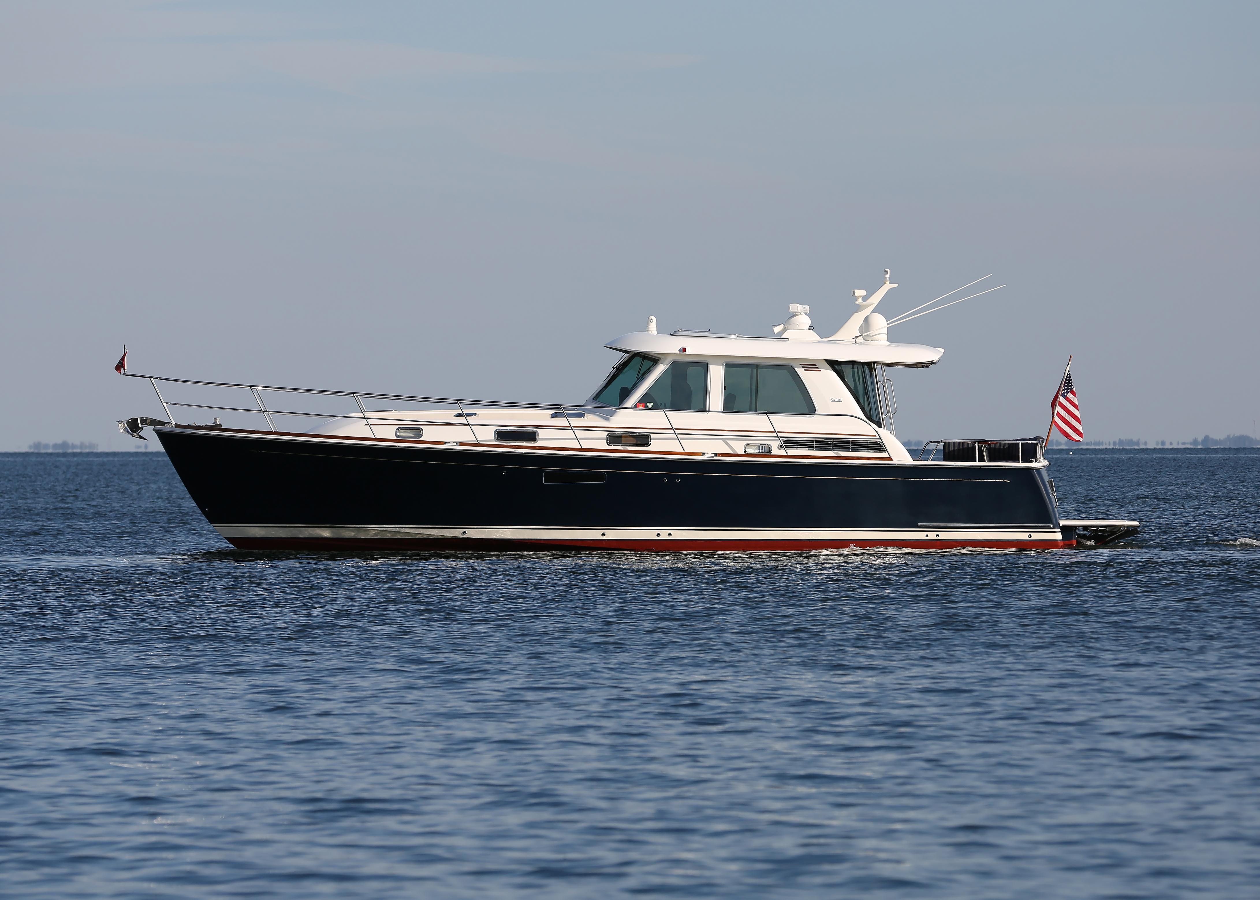 2017 Sabre 48 Salon Express