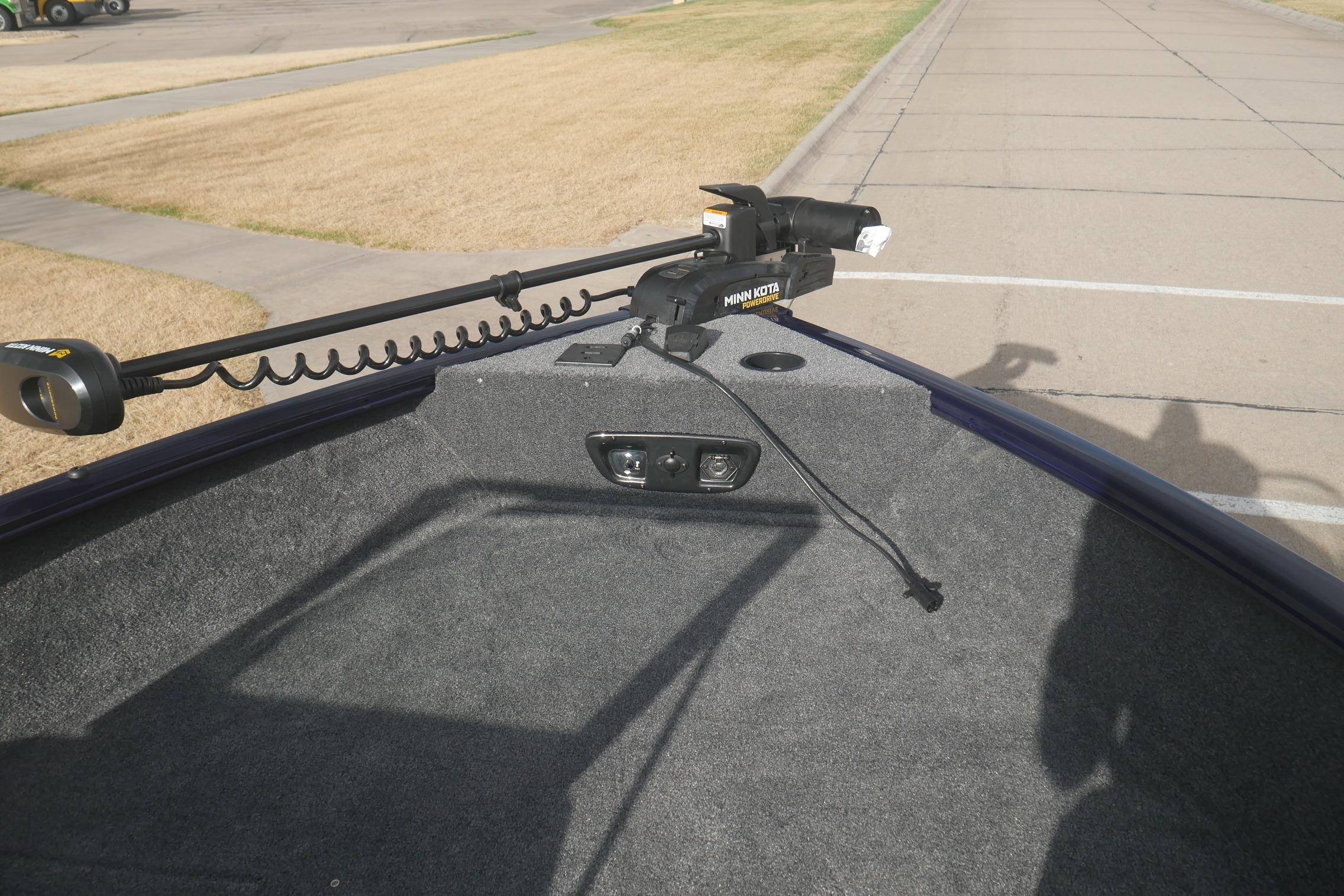 2026 Tracker Pro Guide V-175 Combo boat with Minn Kota trolling motor on deck.