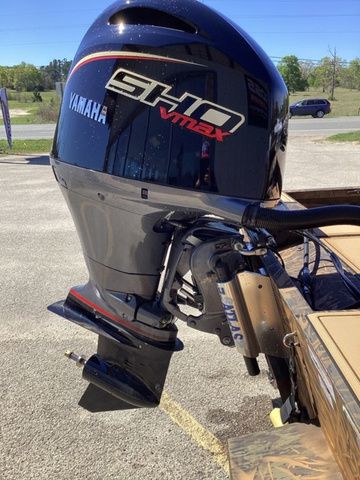 2025 G3 Bay 19 GX - 17