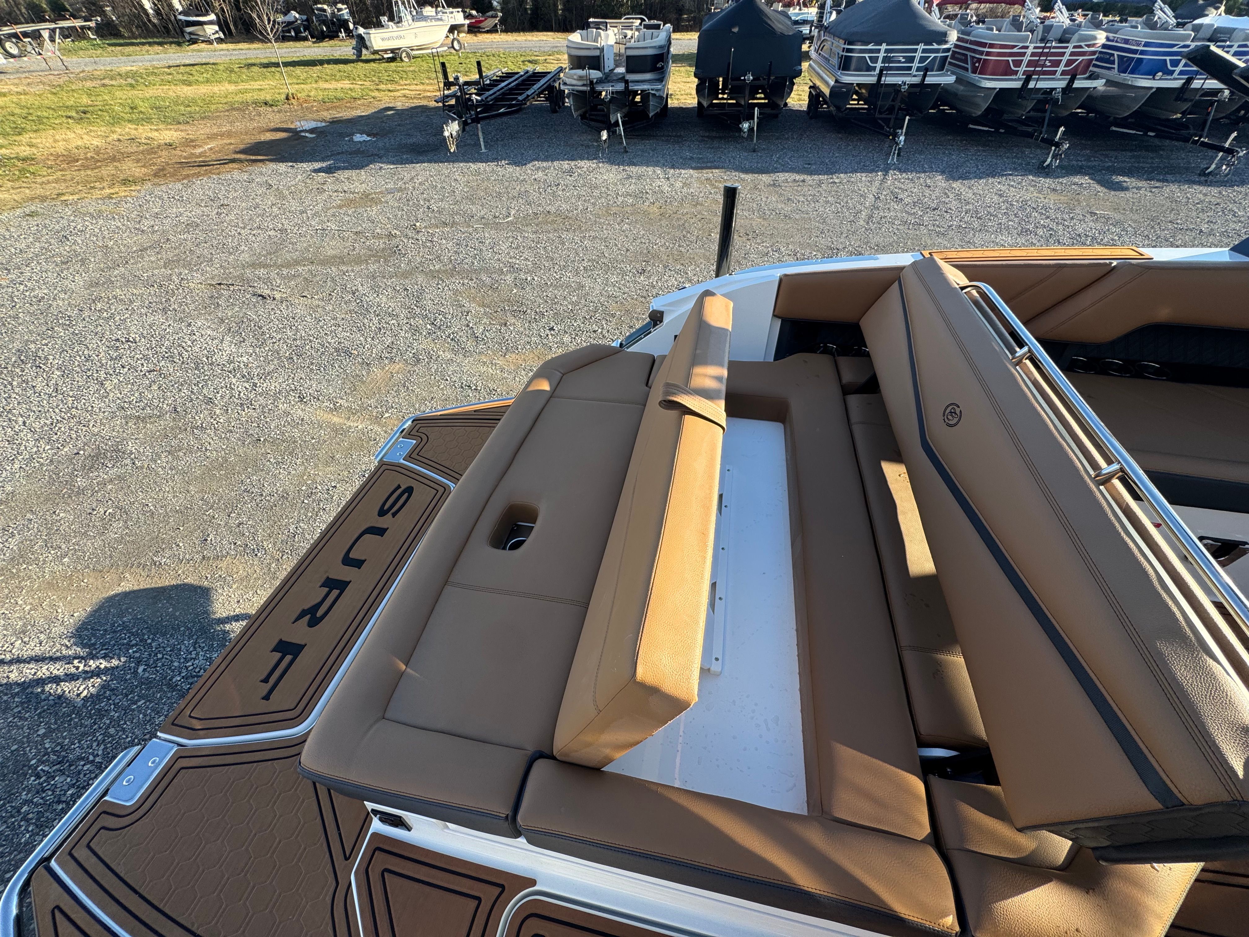 2026 Cobalt R8 Surf - 21