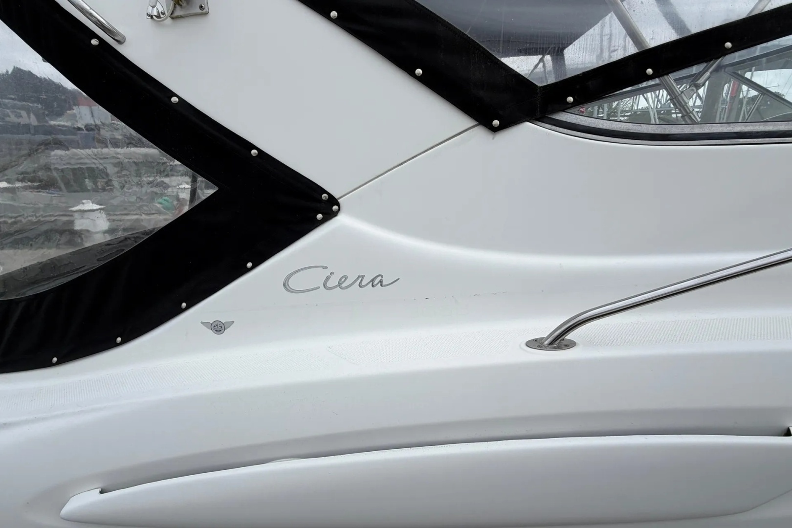 1999 Bayliner 3055 Ciera - Image 5