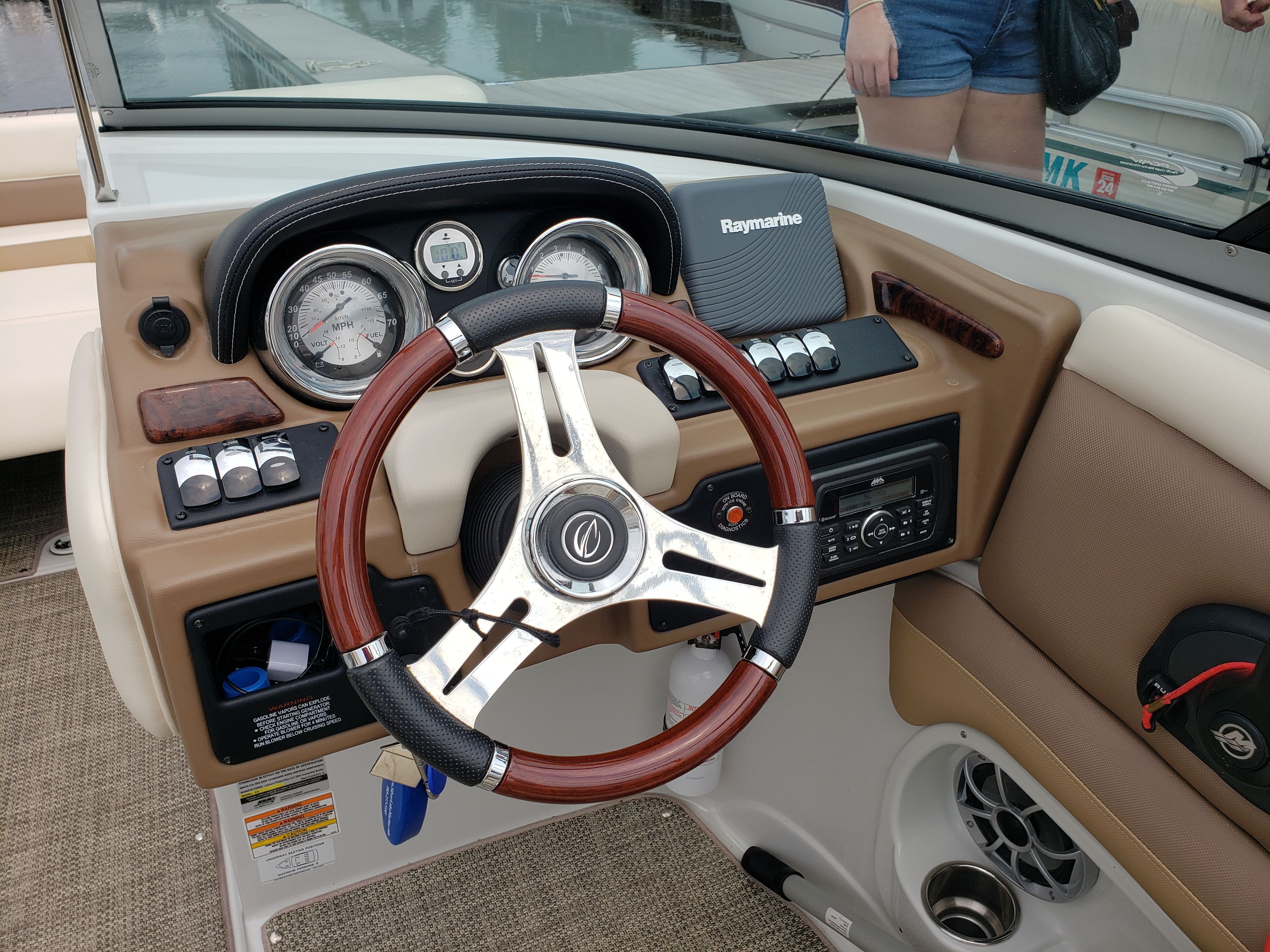 2017 Crownline Eclipse E4 - 7