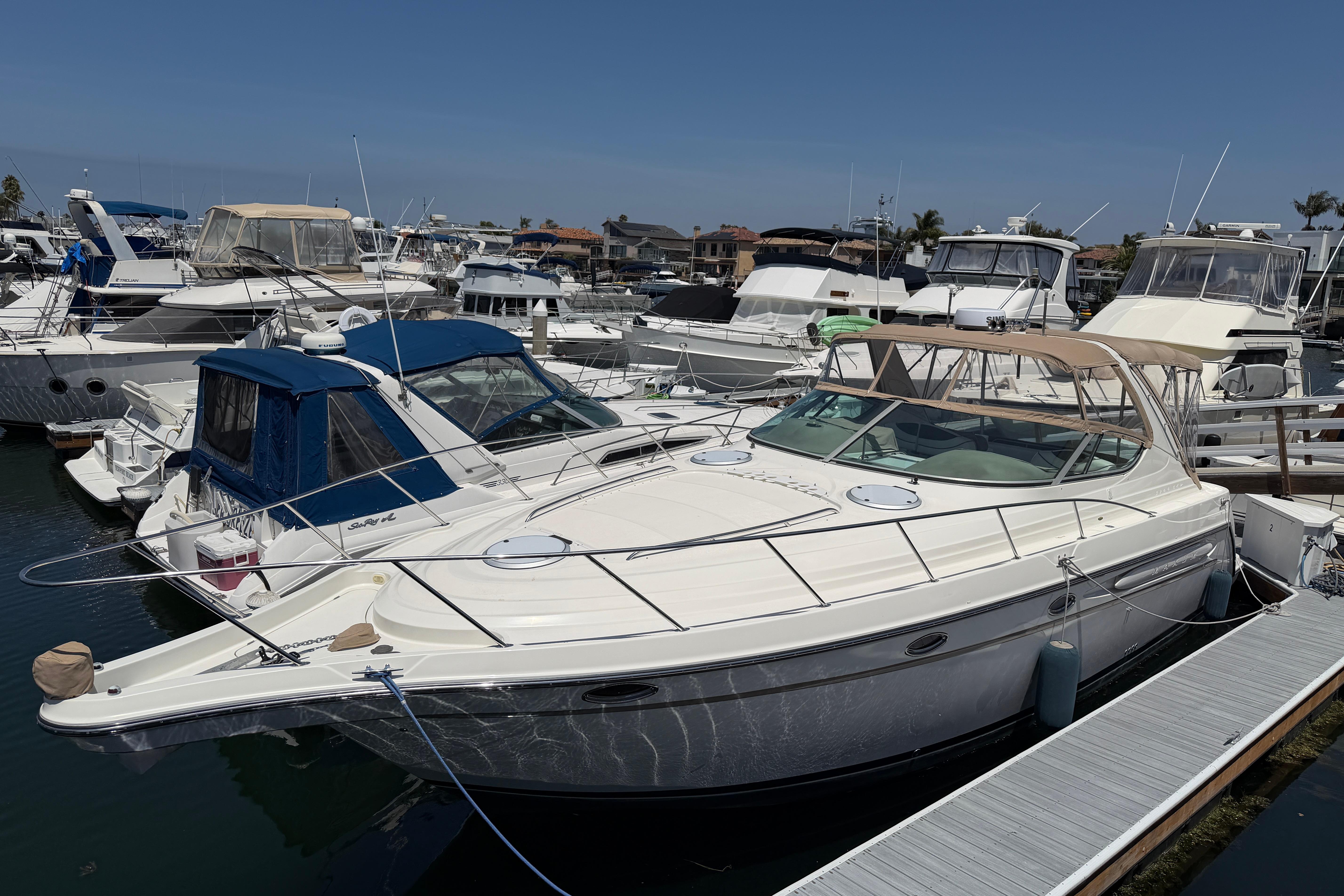 2000 Maxum 3700 SCR
