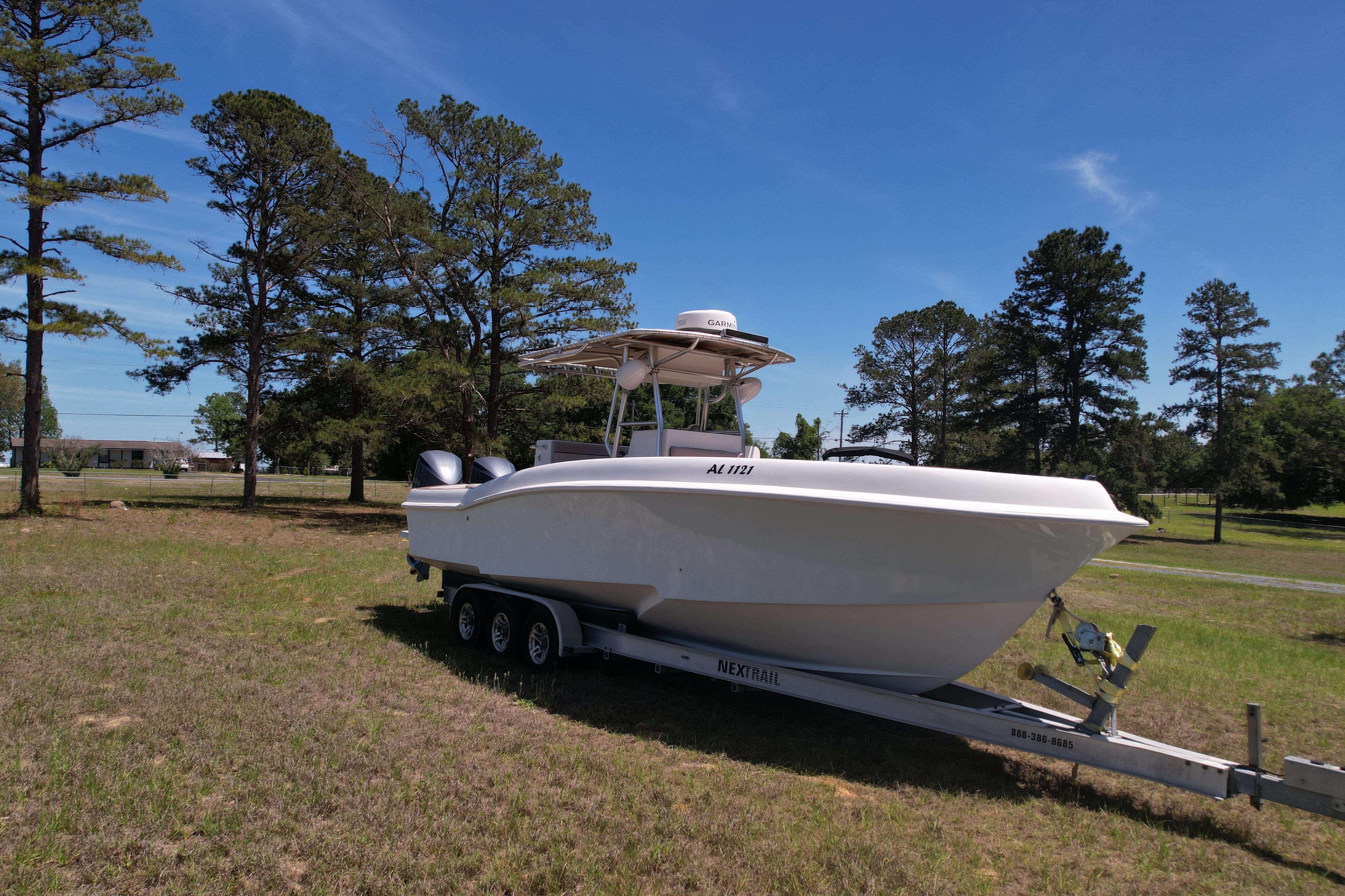 2007 Dusky 33 Open Fisherman