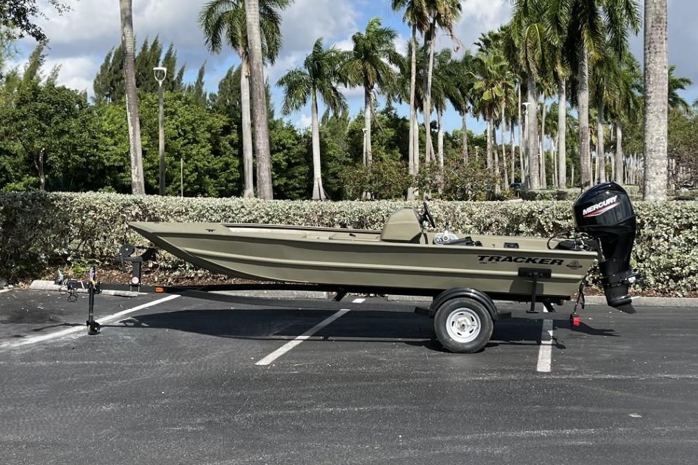 2026 Tracker Grizzly 1754 SC