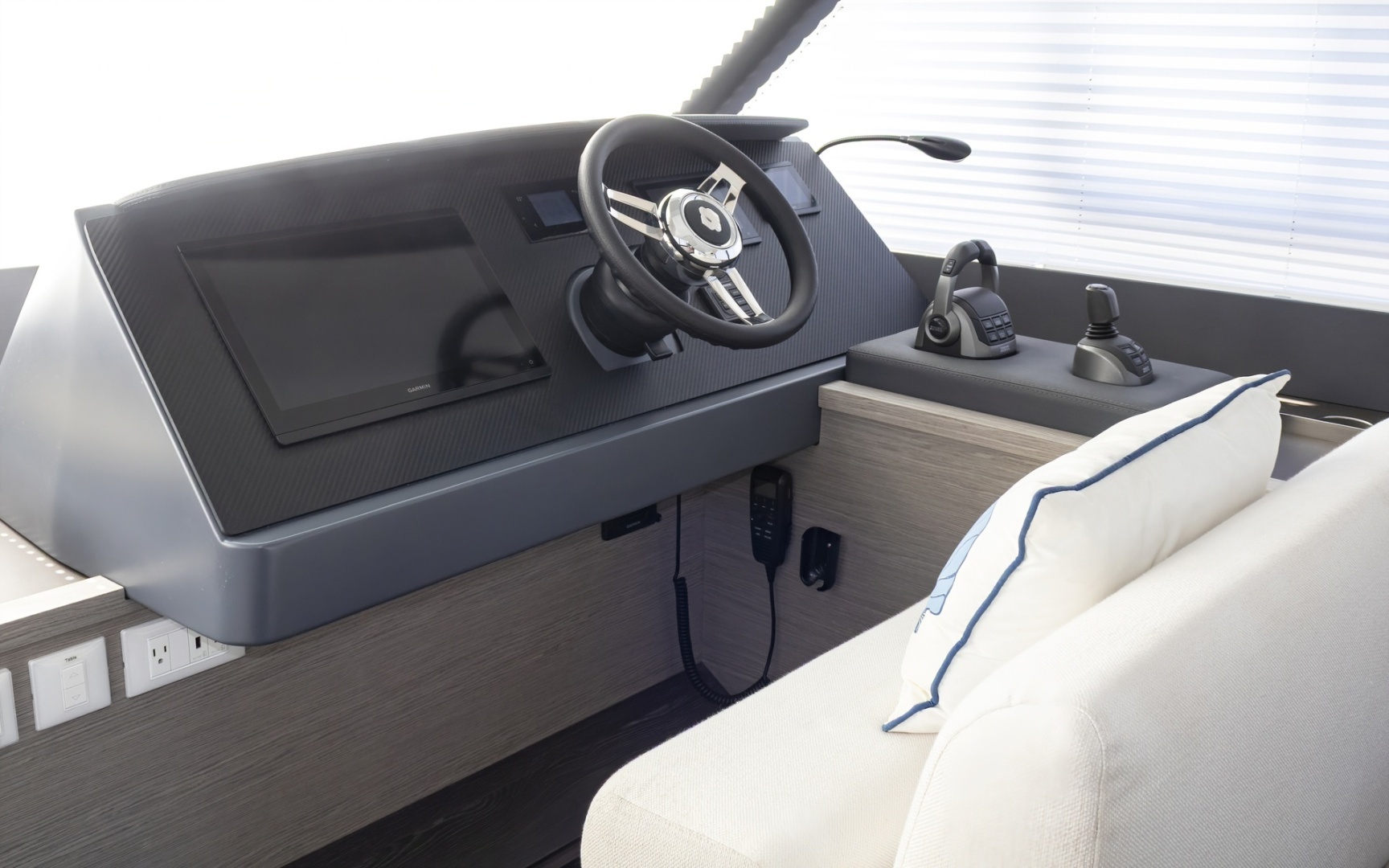 2024 Fountaine Pajot MY 5 - Image 26
