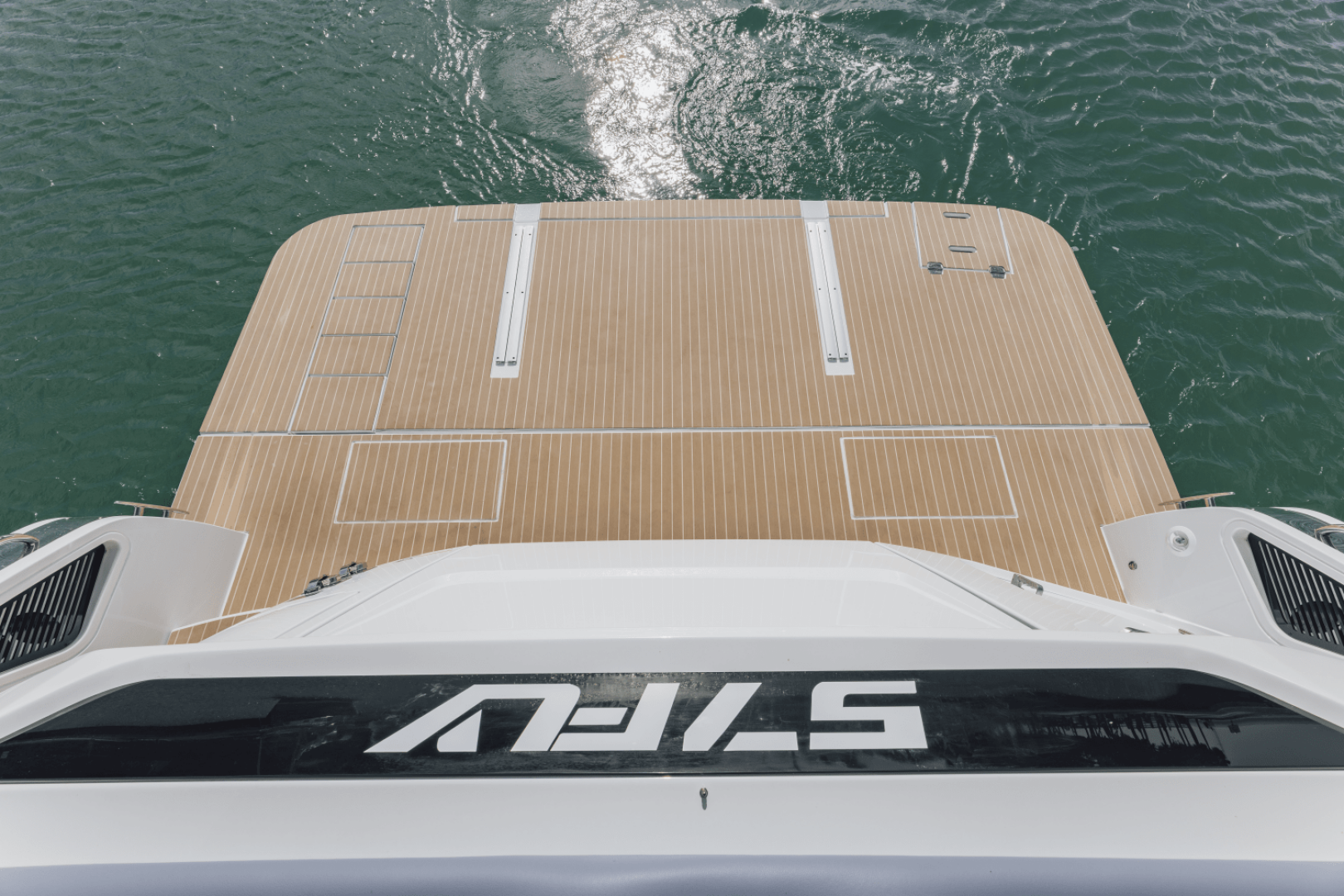 2027 Cruisers Yachts 57 FLY - Image 42