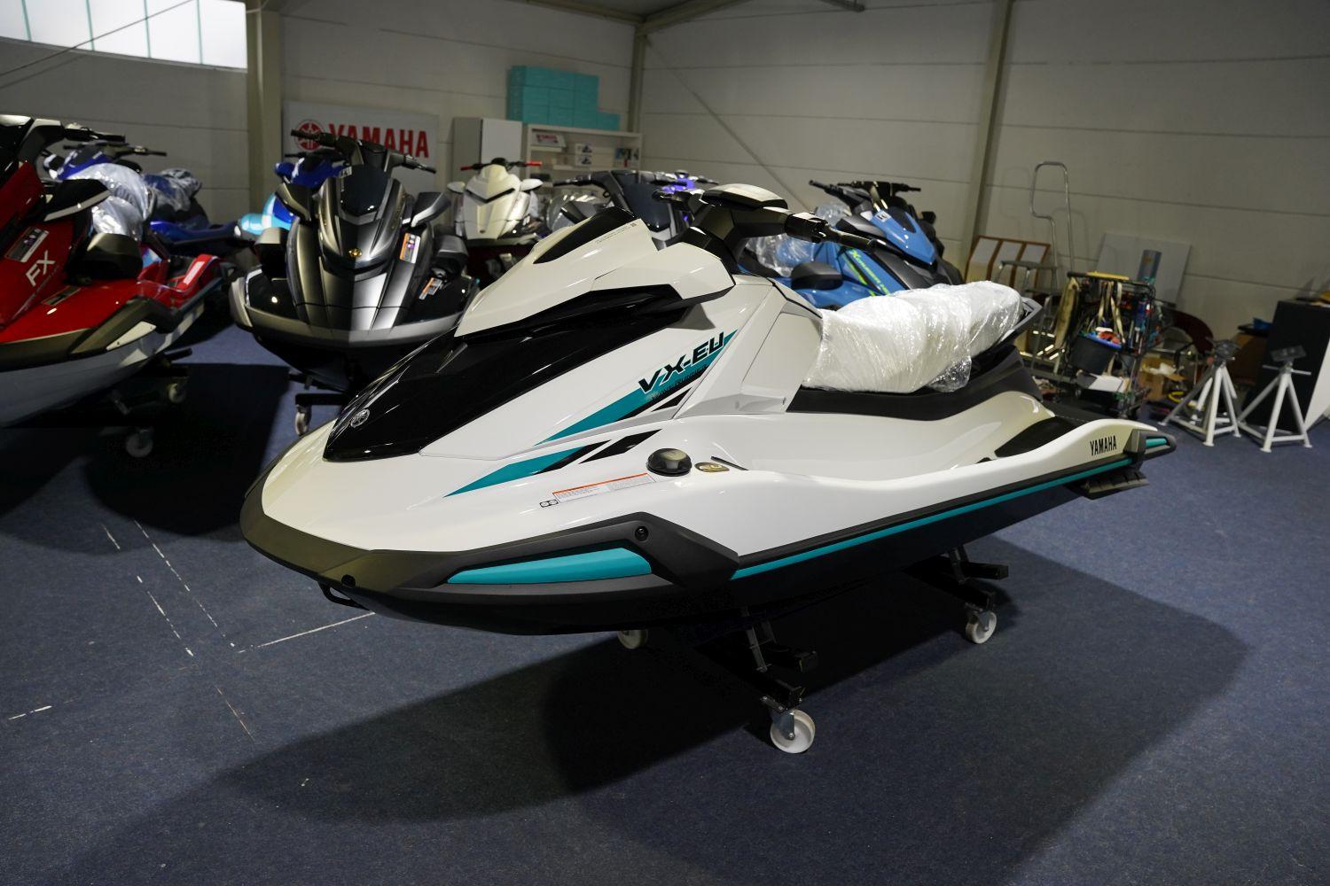 2026 Yamaha WaveRunner VX