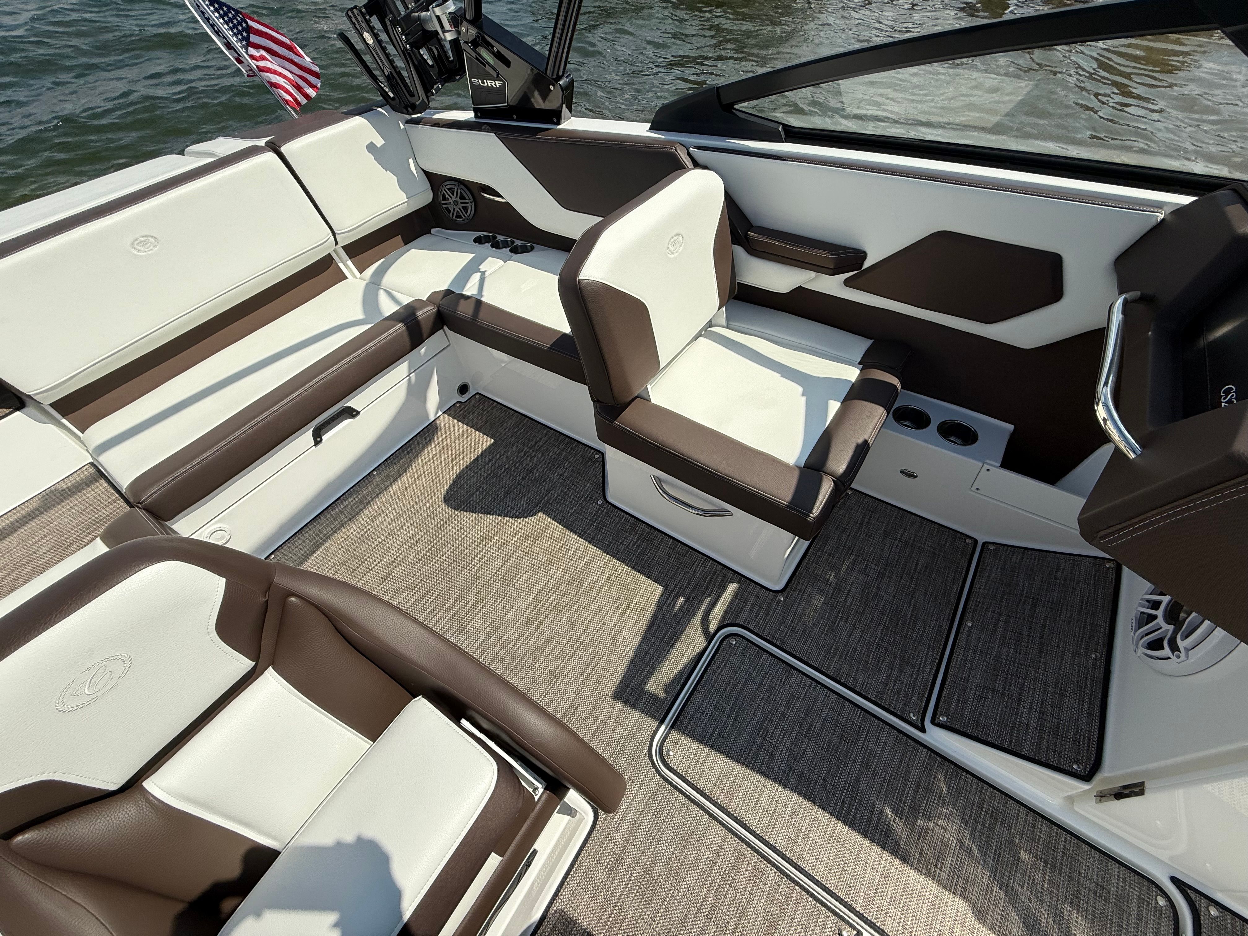 2025 Cobalt CS23 Surf - 25