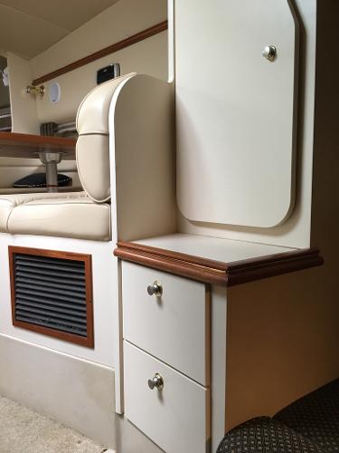 2004 Cruisers Yachts 3372 Express - 58