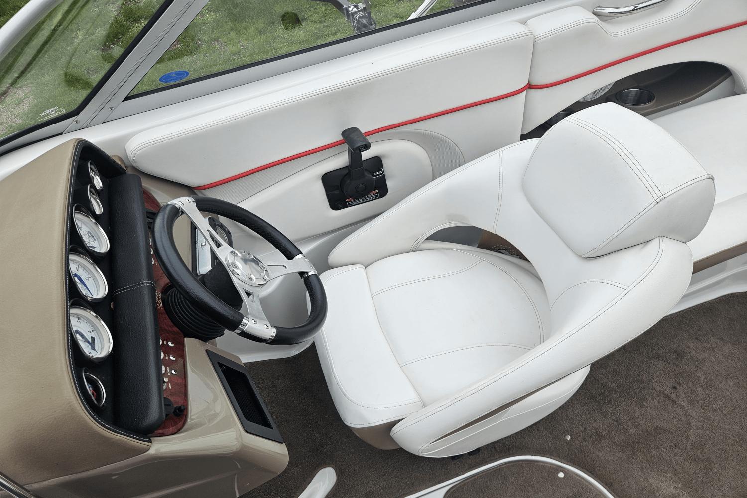 2008 Four Winns H220 - 16