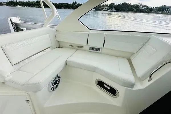 2023 Pursuit OS 355 Offshore - 6