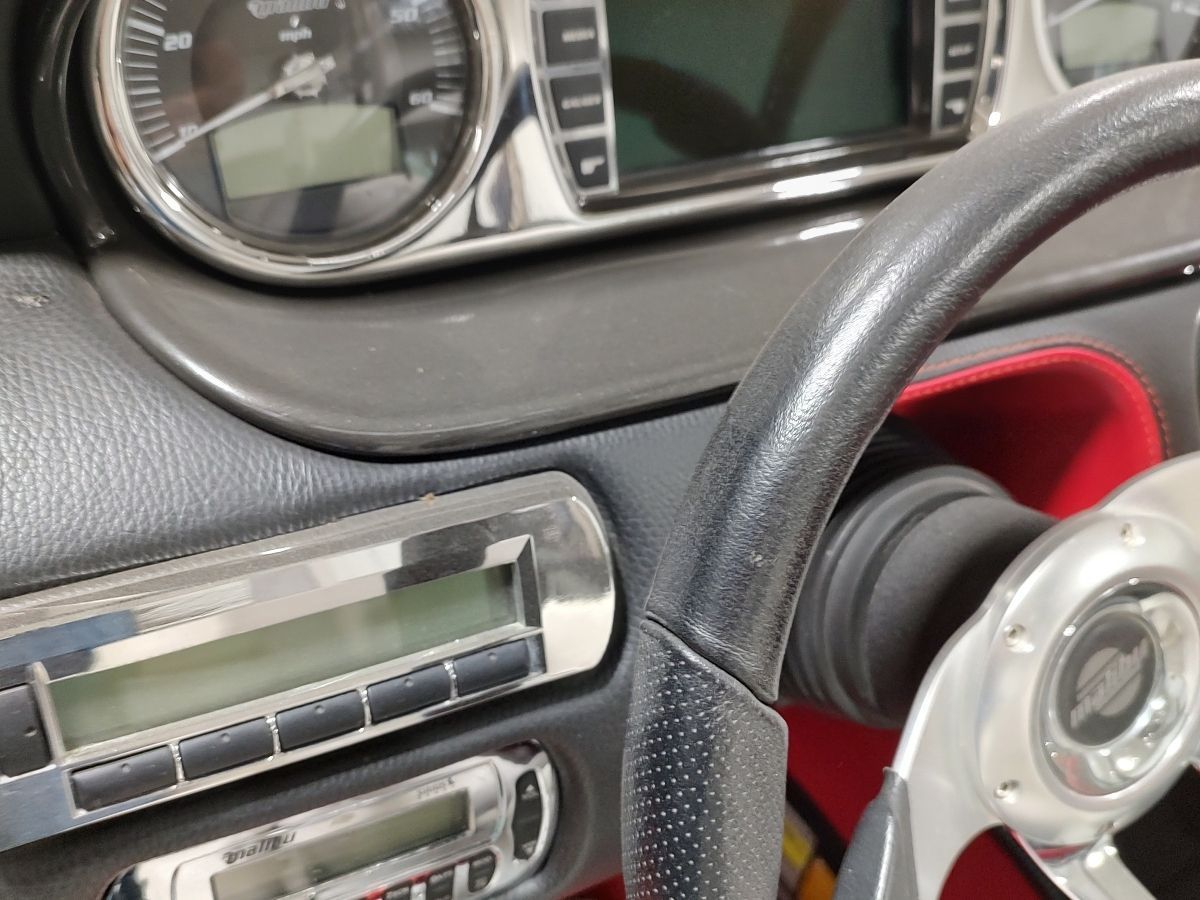 Close-up of the dashboard of a 2009 Malibu Wakesetter 23 LSV.
