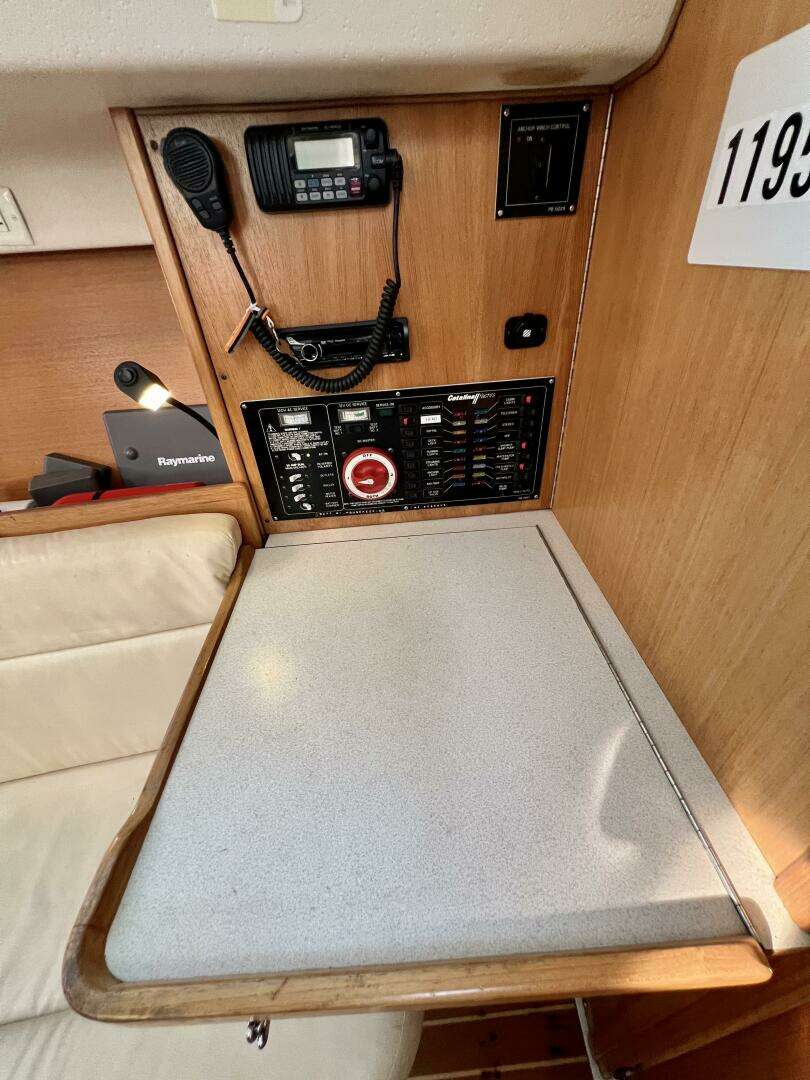 2007 Catalina 309 - Image 38