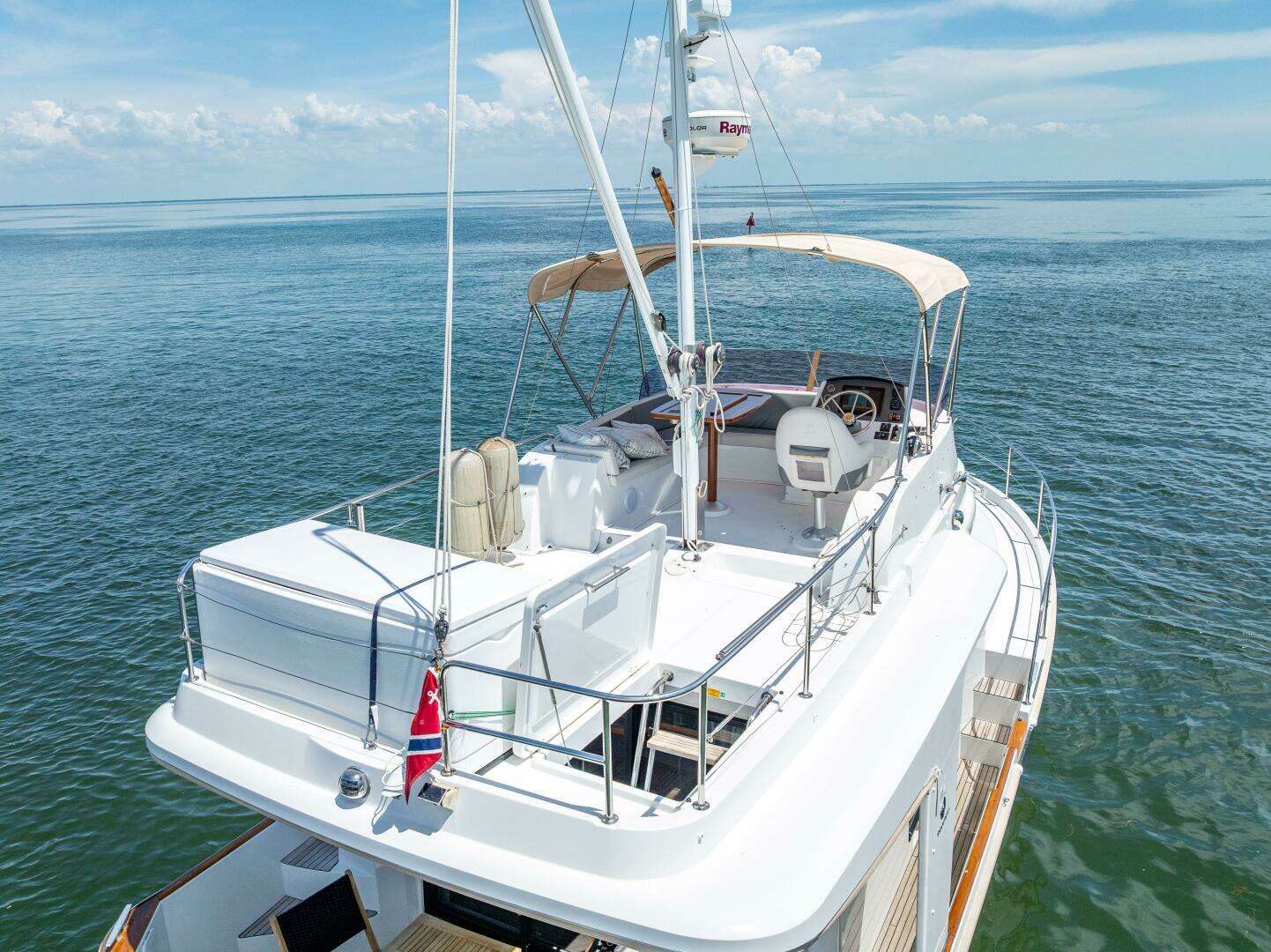 2015 Beneteau Swift Trawler 34 - Image 12