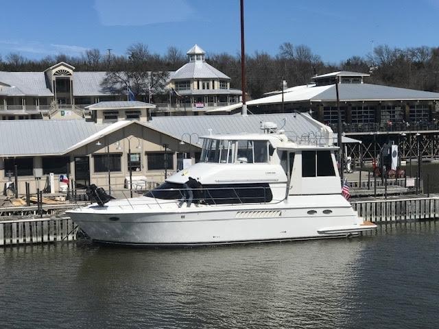 1999 Carver 456 Aft Cabin Motor Yacht