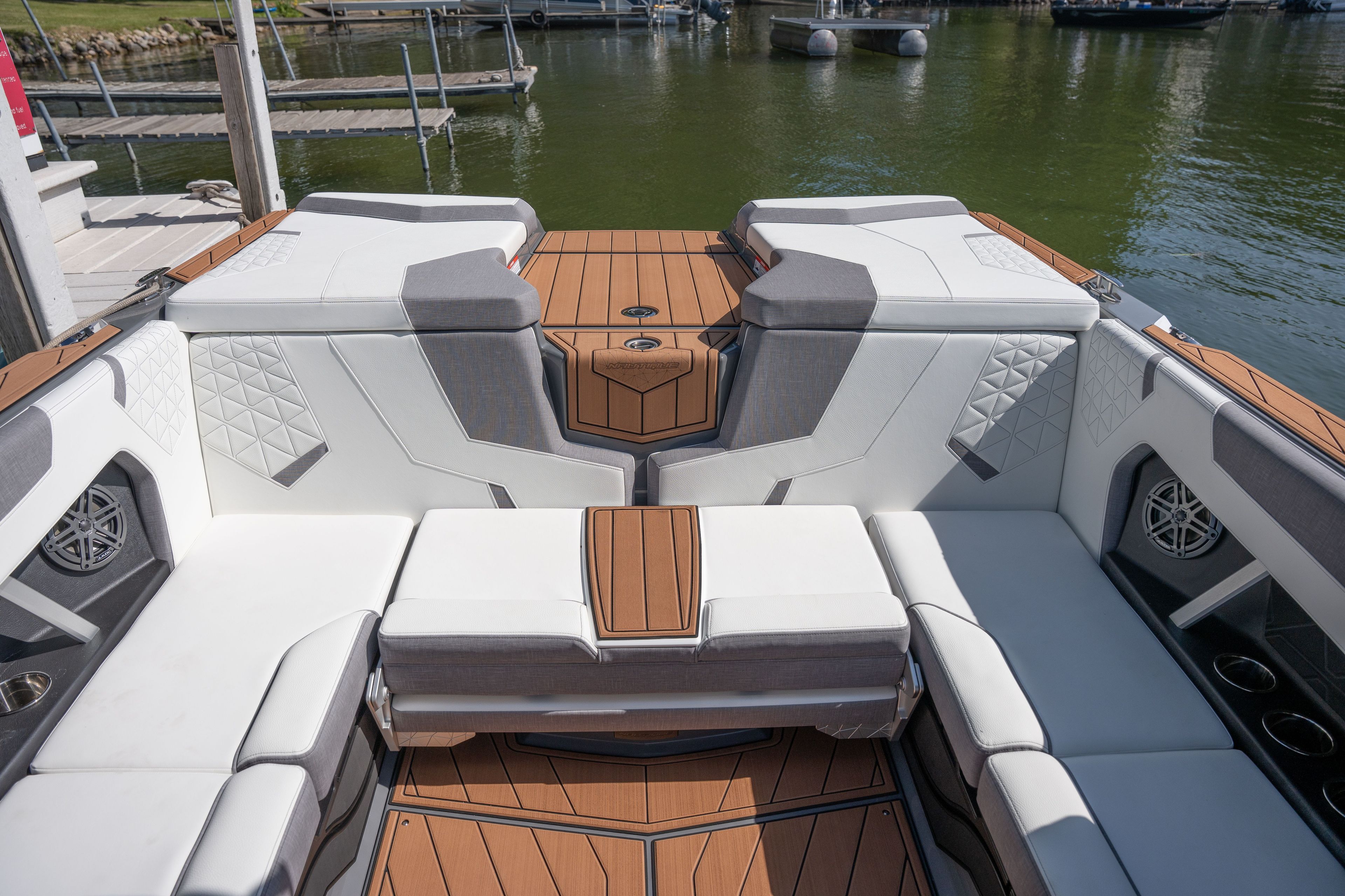 2026 Nautique Super Air Nautique GS22 - 9