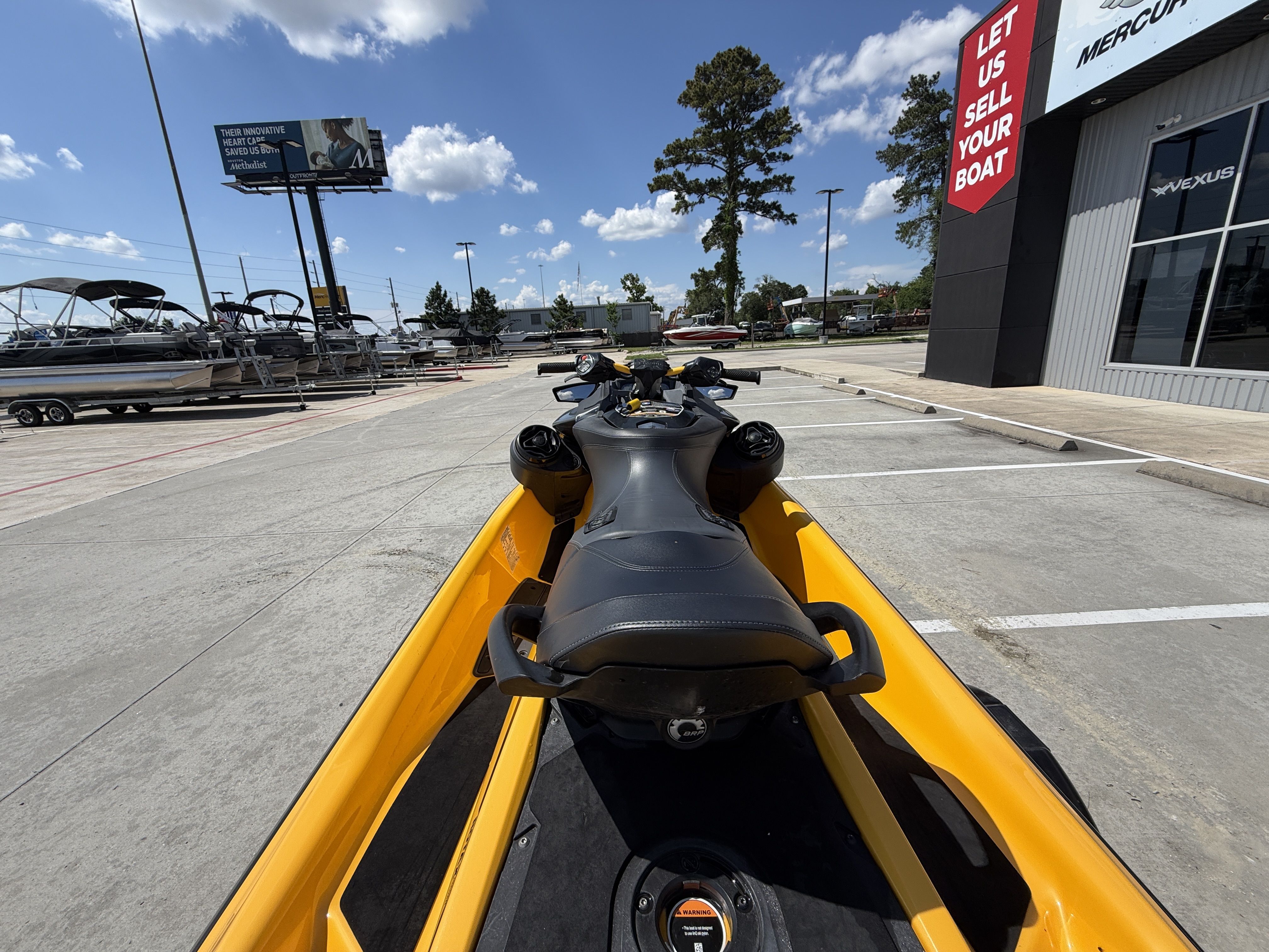 2021 Sea-Doo RXP-X 300 - 12