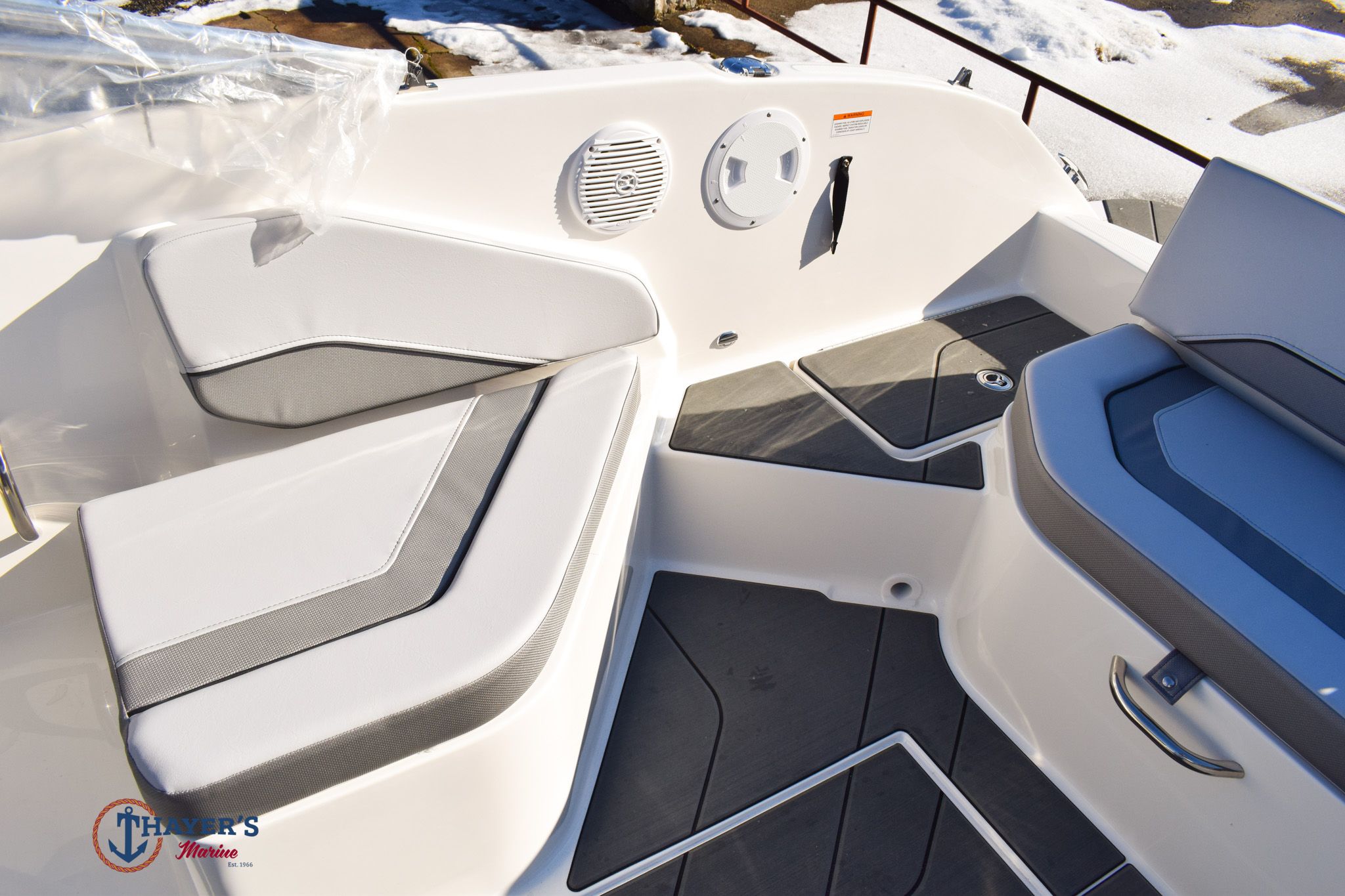 2026 Bayliner V20 - 17