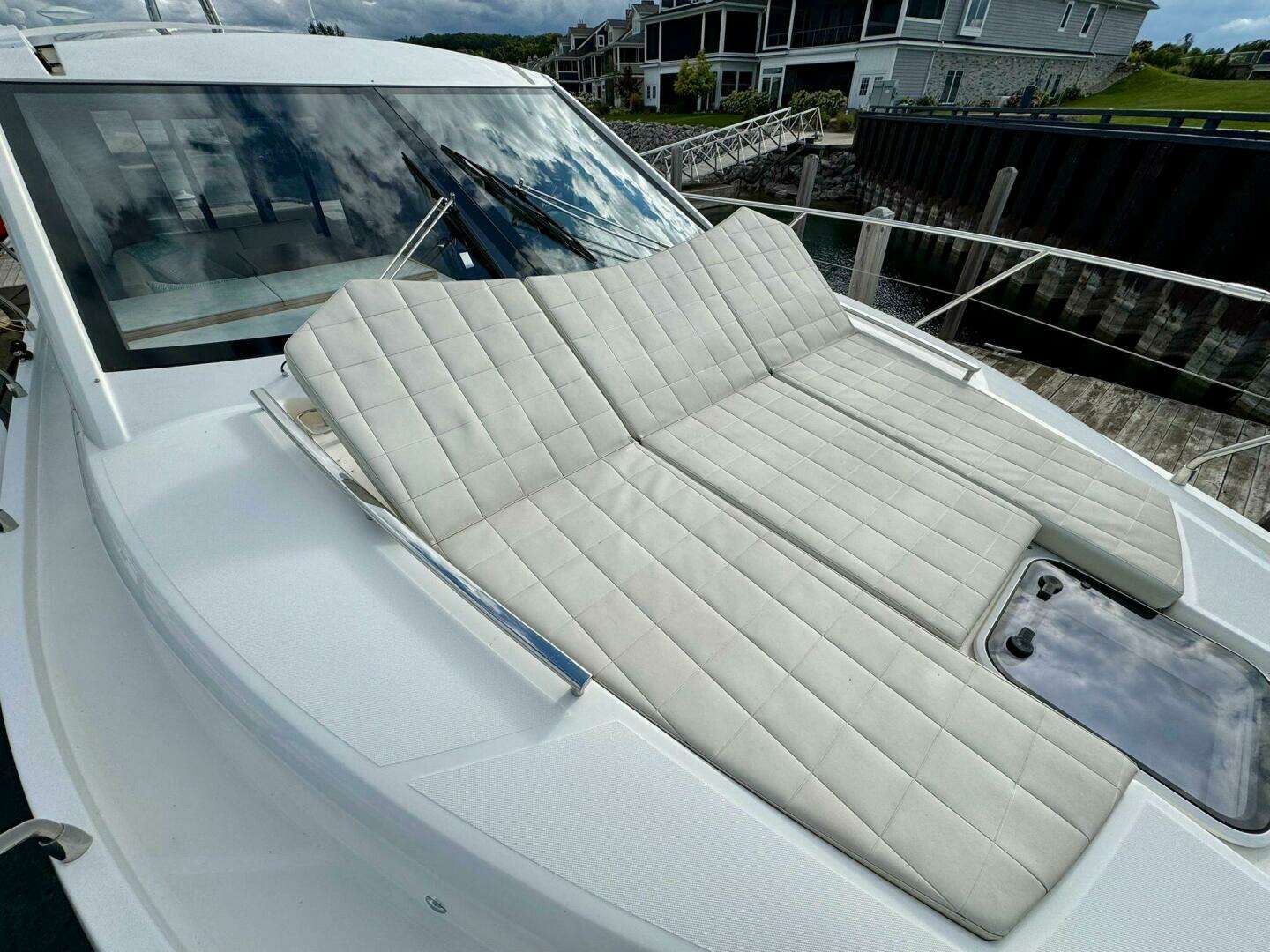 2016 Absolute 45 Sport Yacht - Image 38