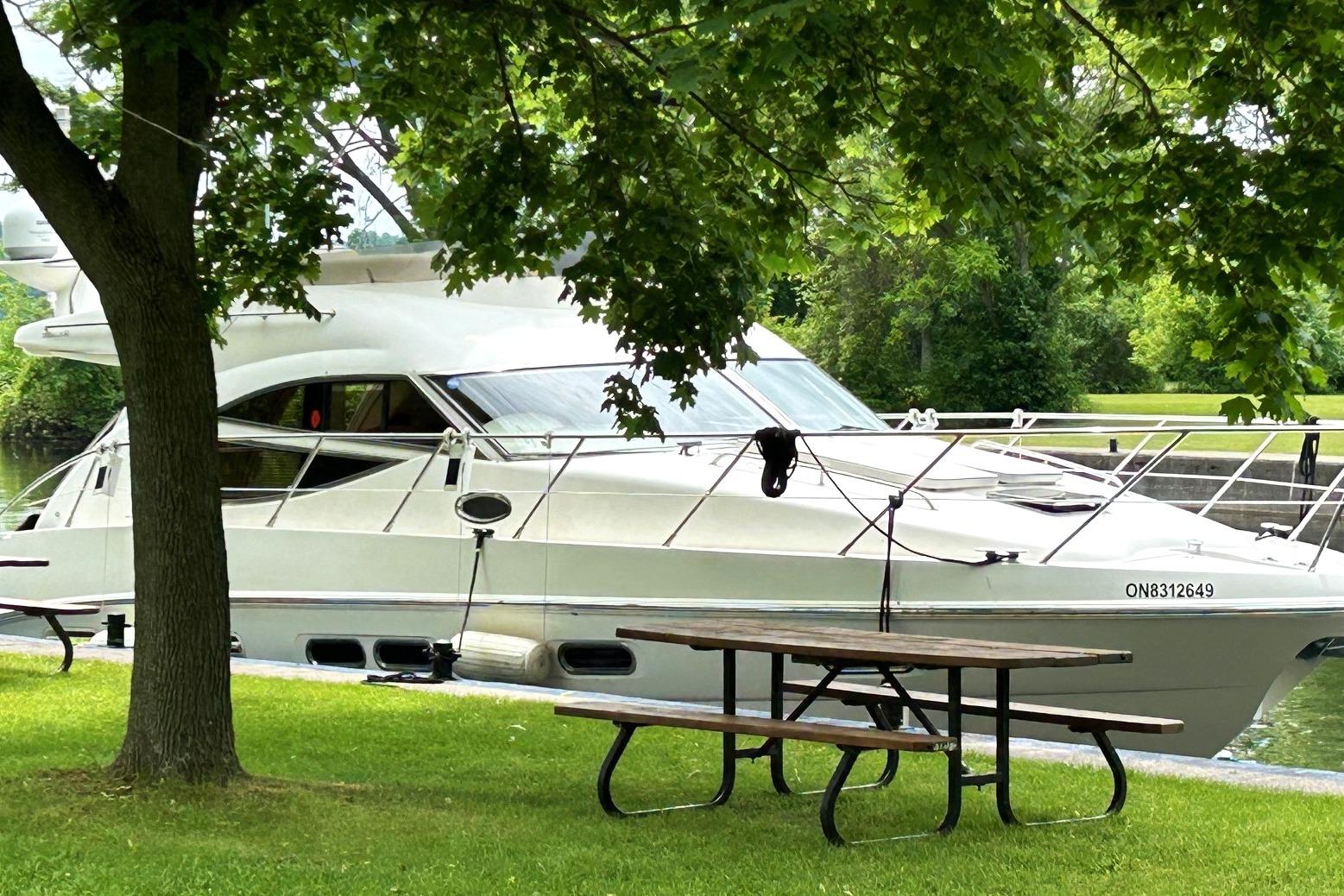 2003 Sealine F42/5
