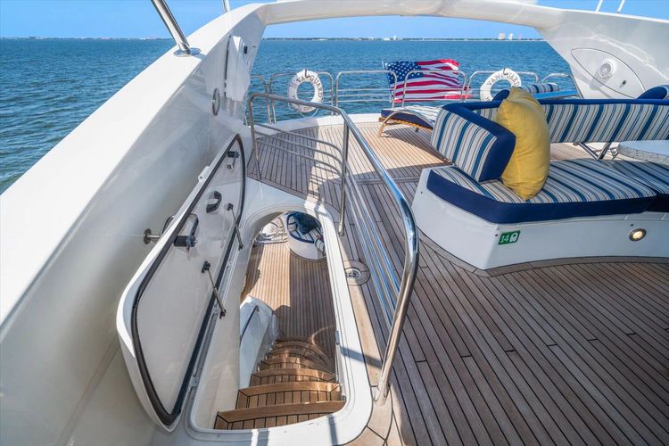 2005 Sunseeker 82 Yacht - Image 40