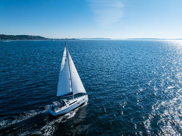 2021 Beneteau Oceanis 38.1 - 65
