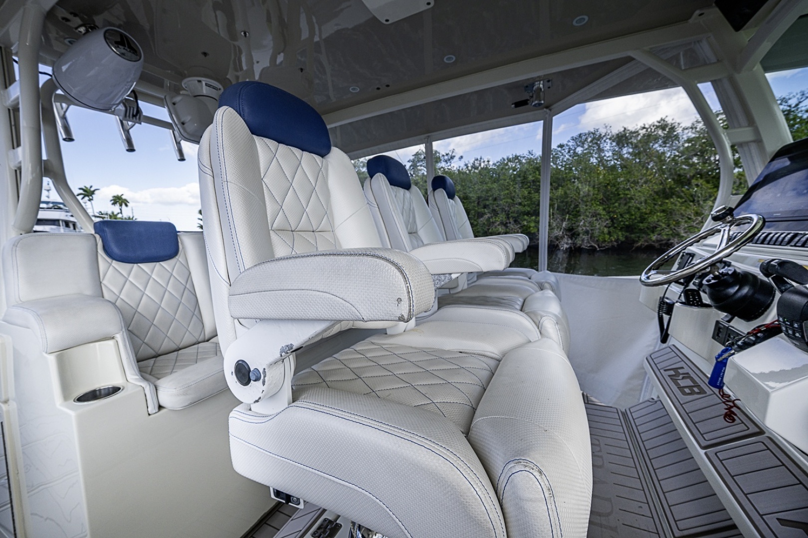 2016 HCB 53 Suenos - Image 46