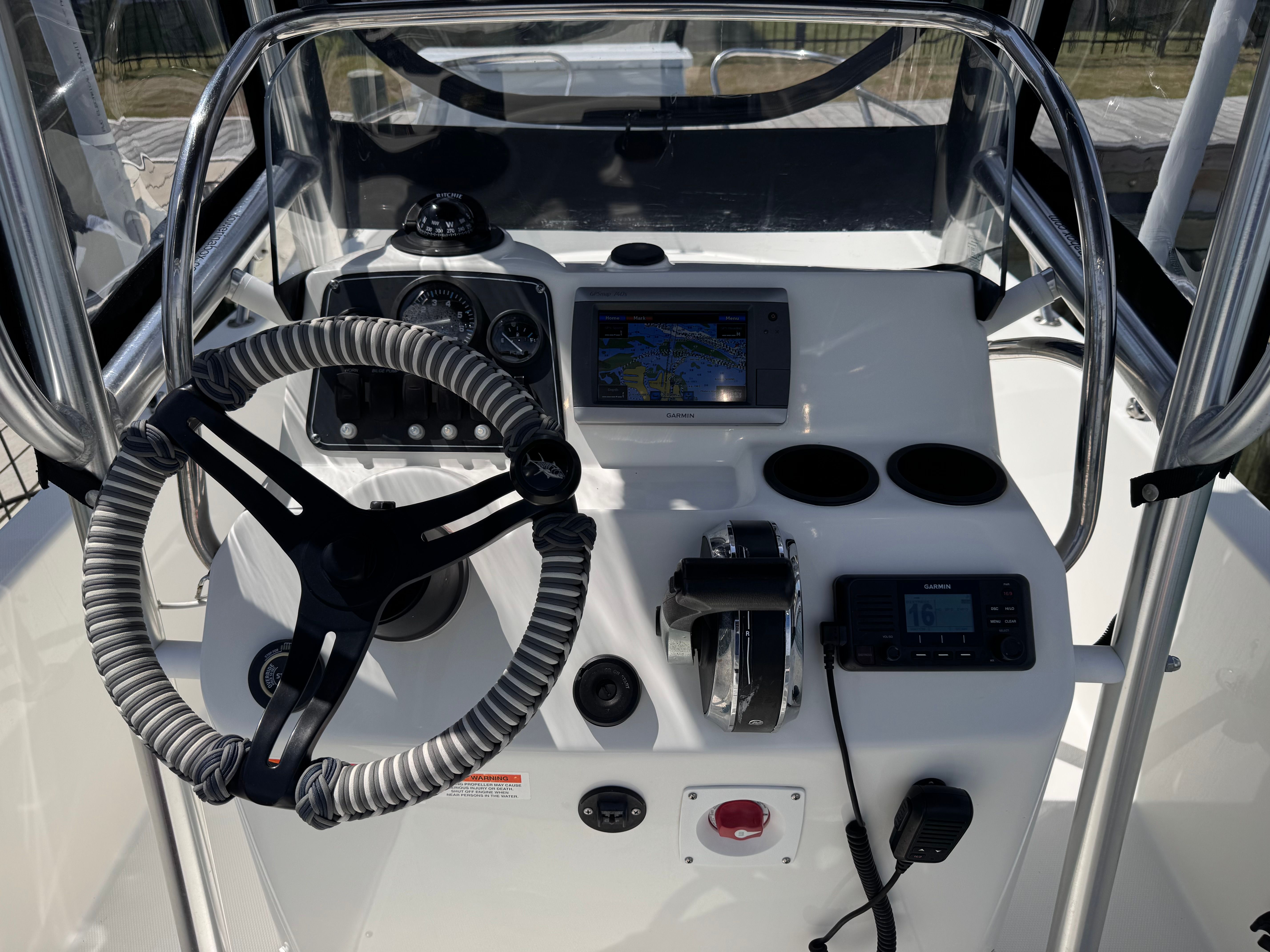 2013 Boston Whaler 170 Dauntless - 8