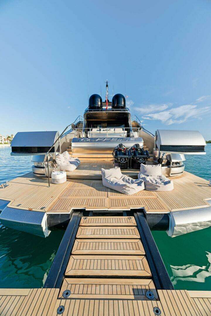 2023 Pershing GTX Motoryacht - Image 44