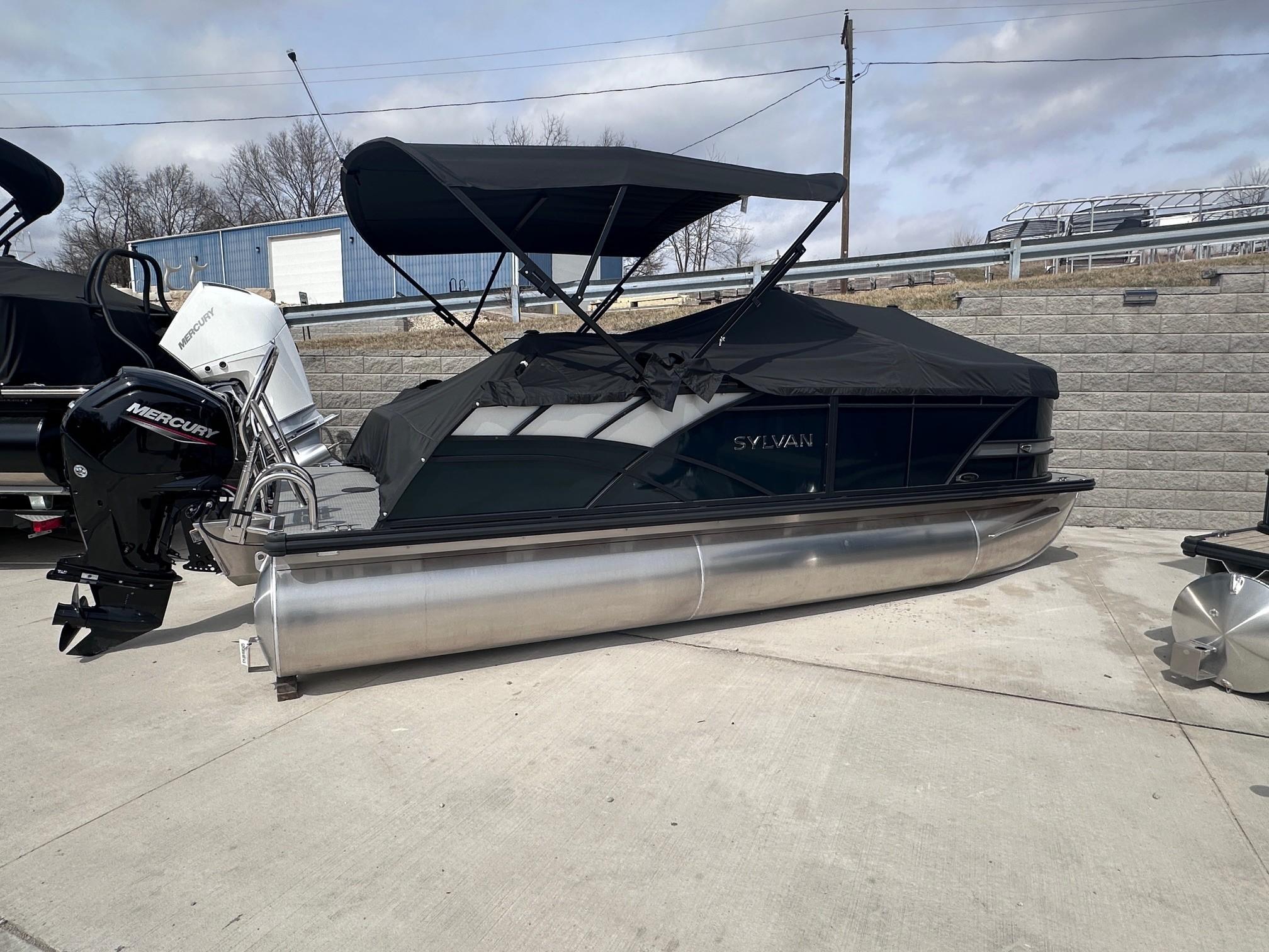 2025 Sylvan Mirage Cruise 8520 CLZ DH