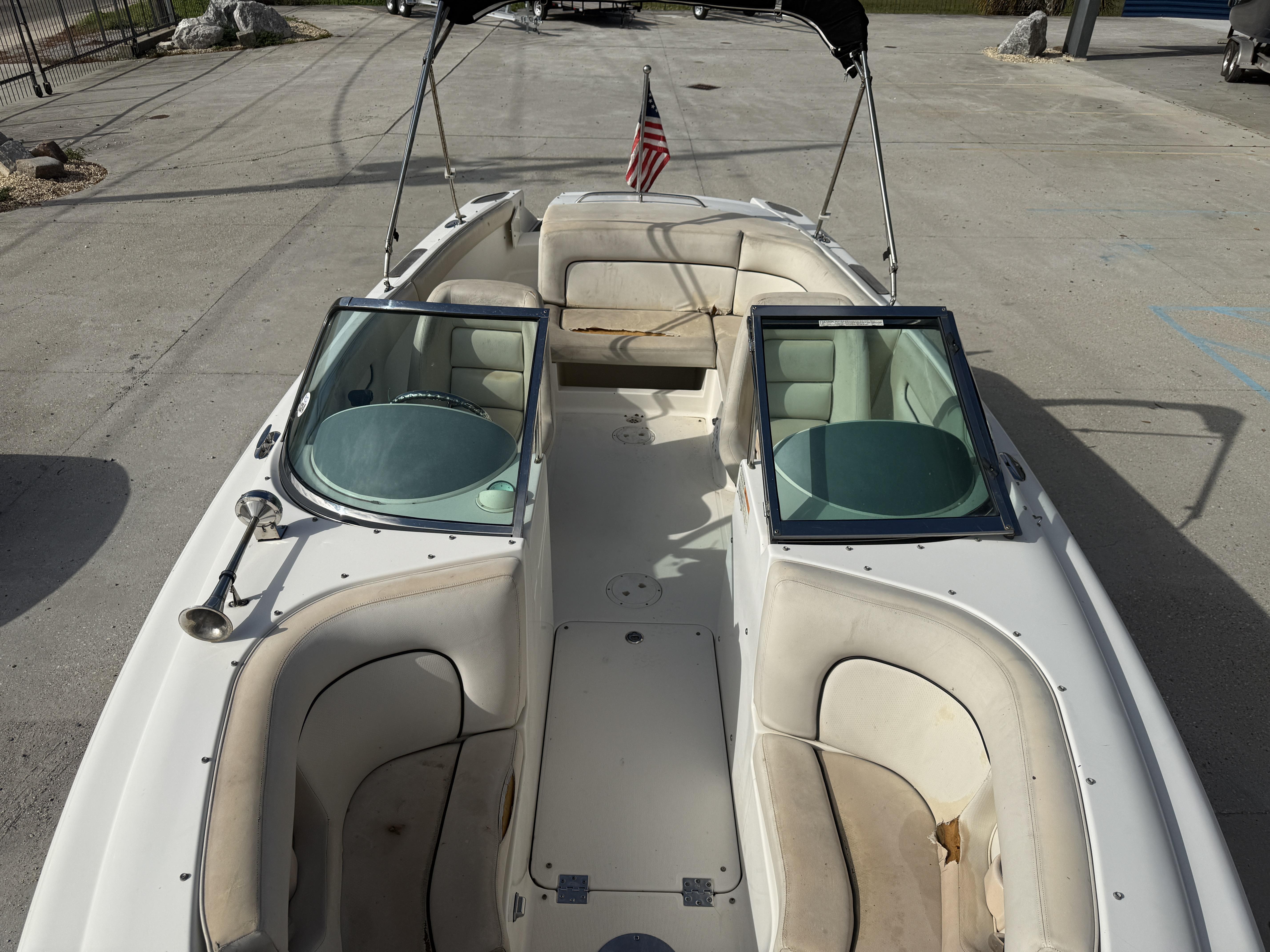 2005 Chris-Craft Launch 22 - 13